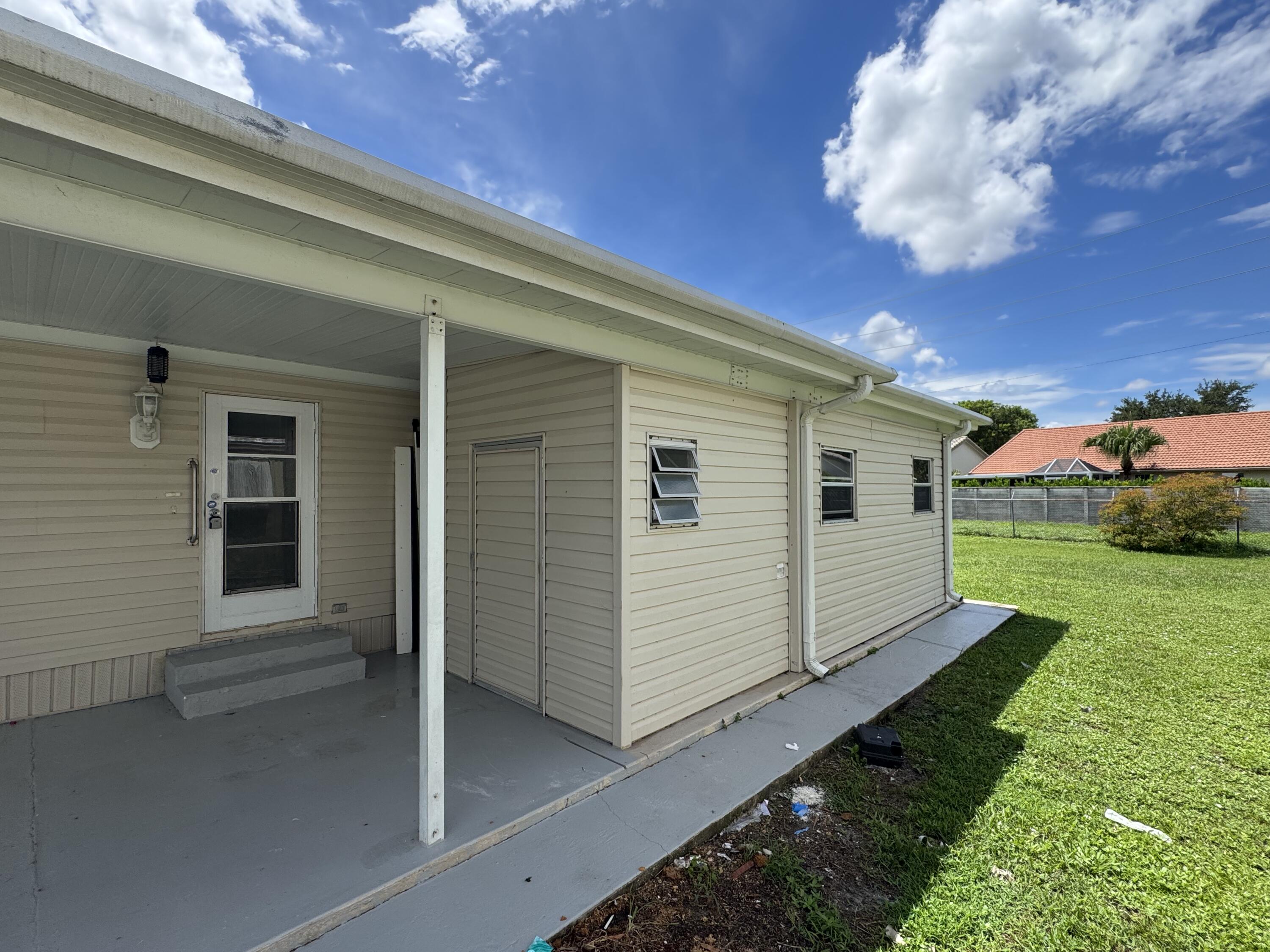 8629 Crown Drive — Photo 4