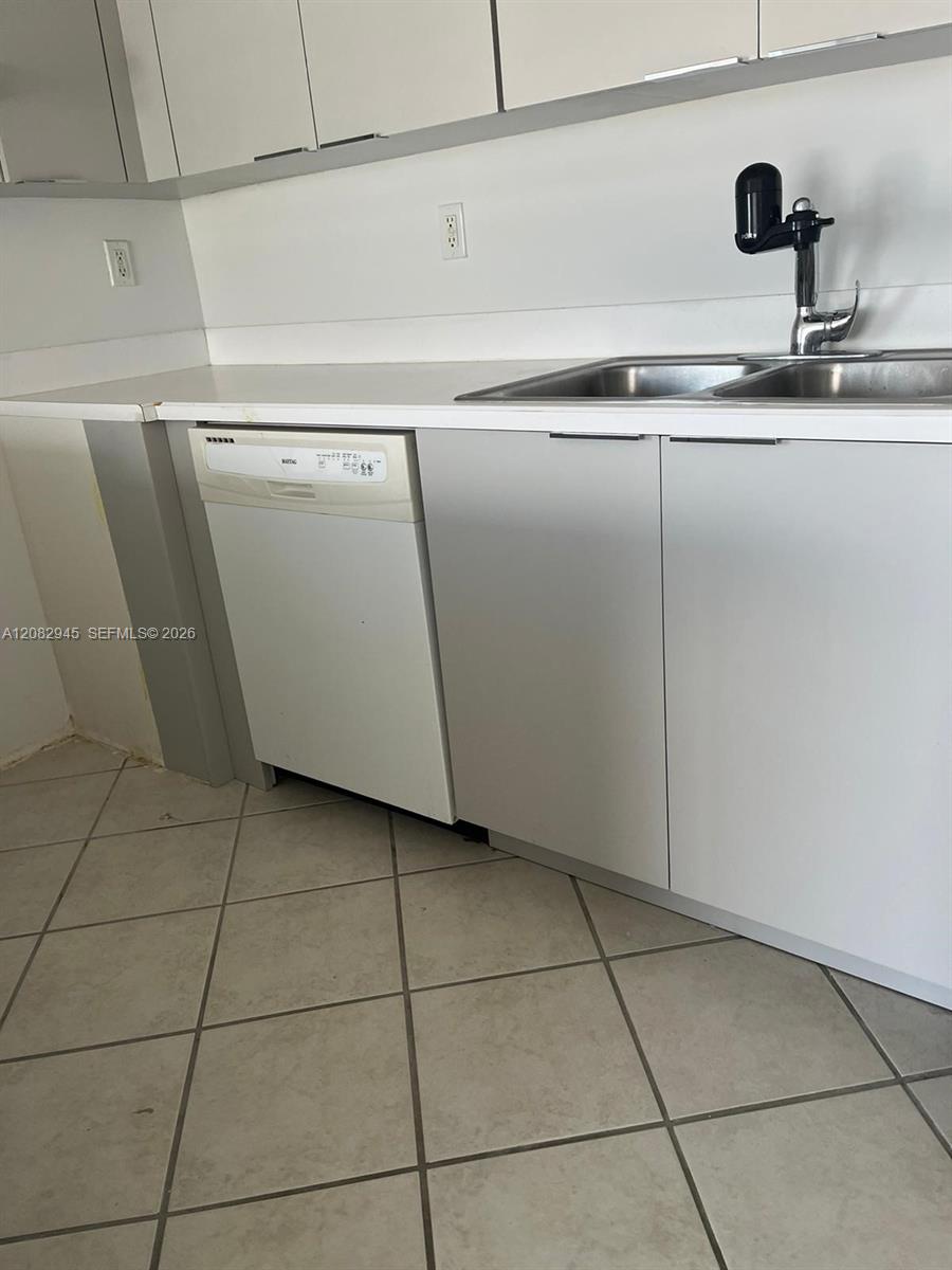 3500 Coral Way # 1414 — Photo 5