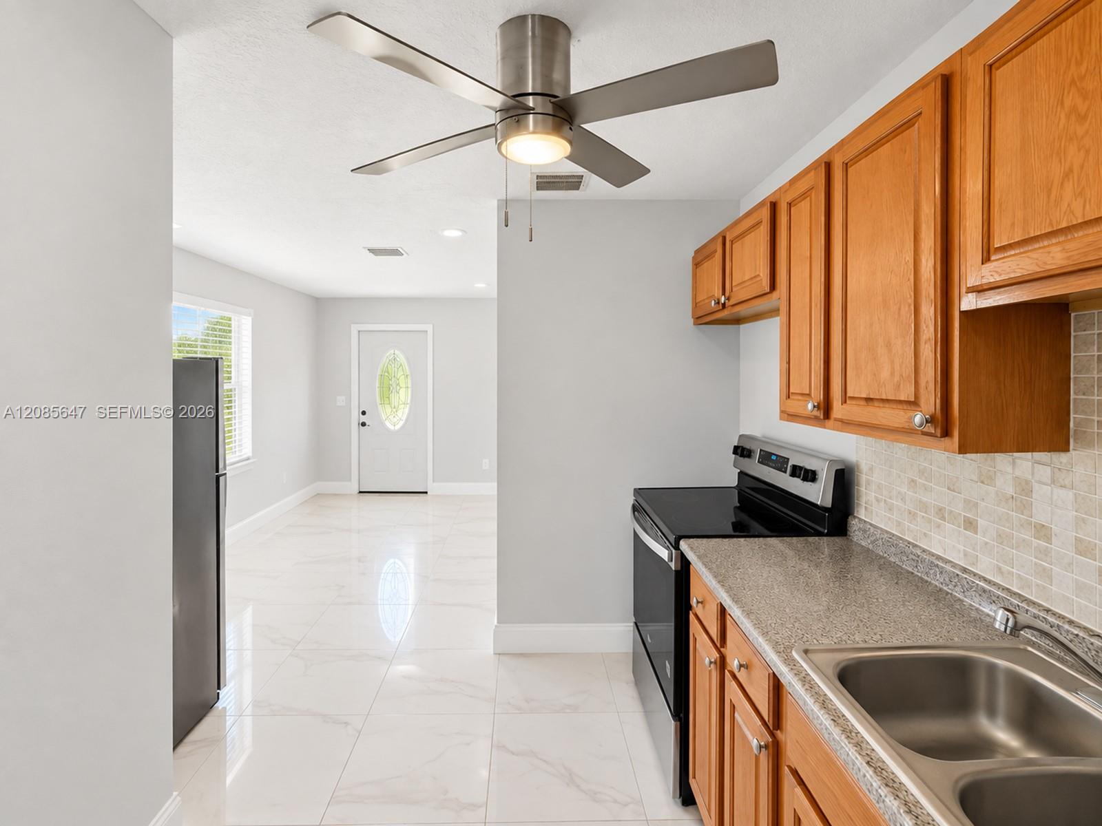 807 Handy Ave # 0 — Photo 4