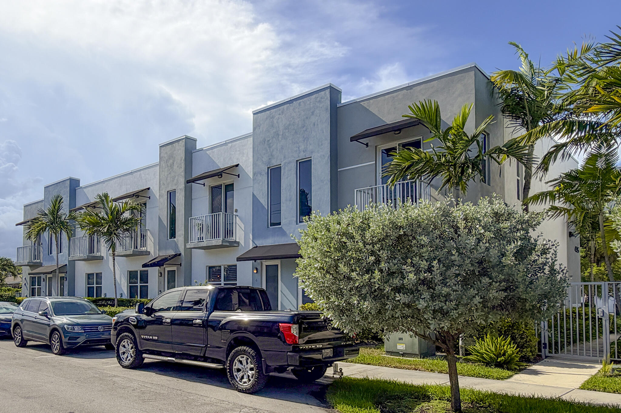405 NE 35TH Court # 2, Oakland Park FL 33334