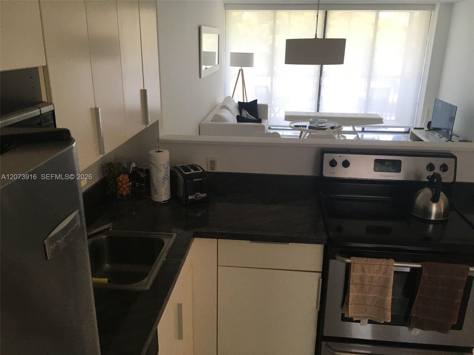 3475 N Country Club Dr # 309 — Photo 3