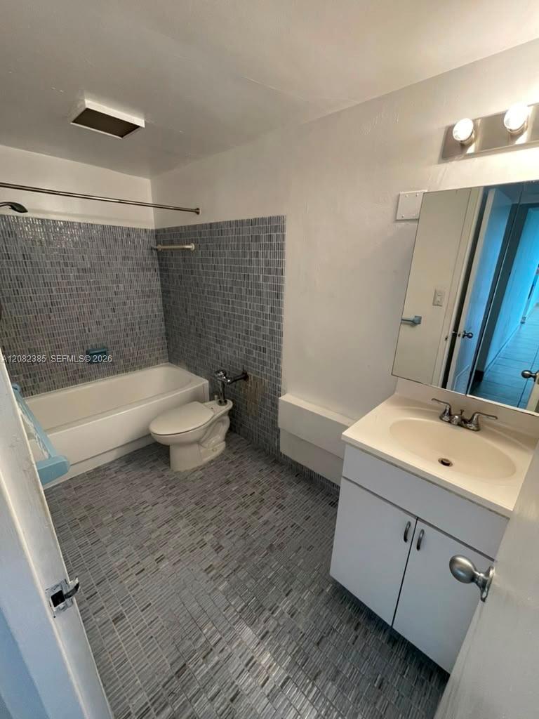 3301 NE 5th Ave # 1211 — Photo 4