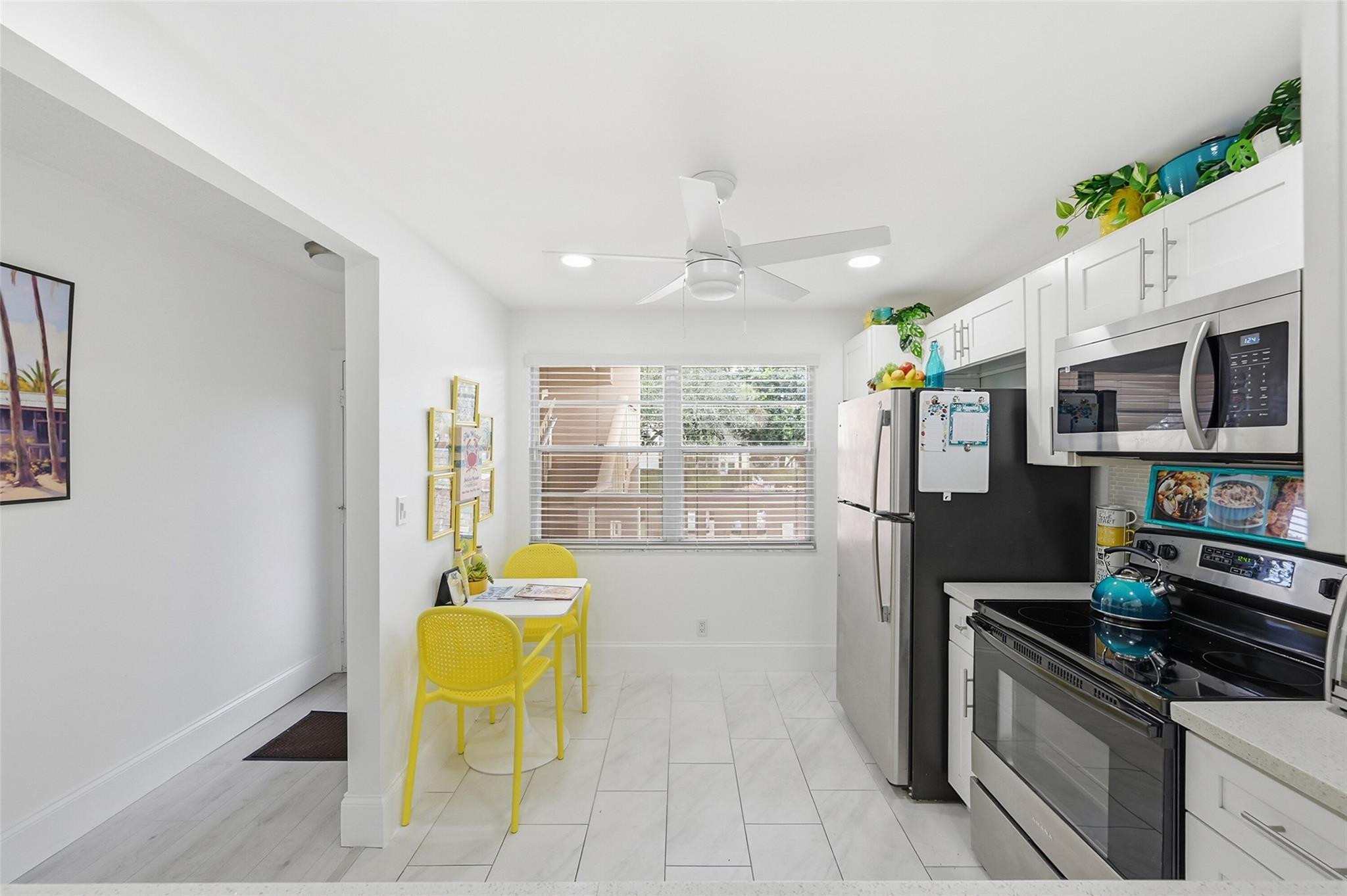 3003 Portofino Isle # B2 — Photo 5