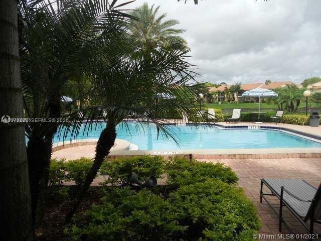 1259 SW 46th Ave # 1913 — Photo 2