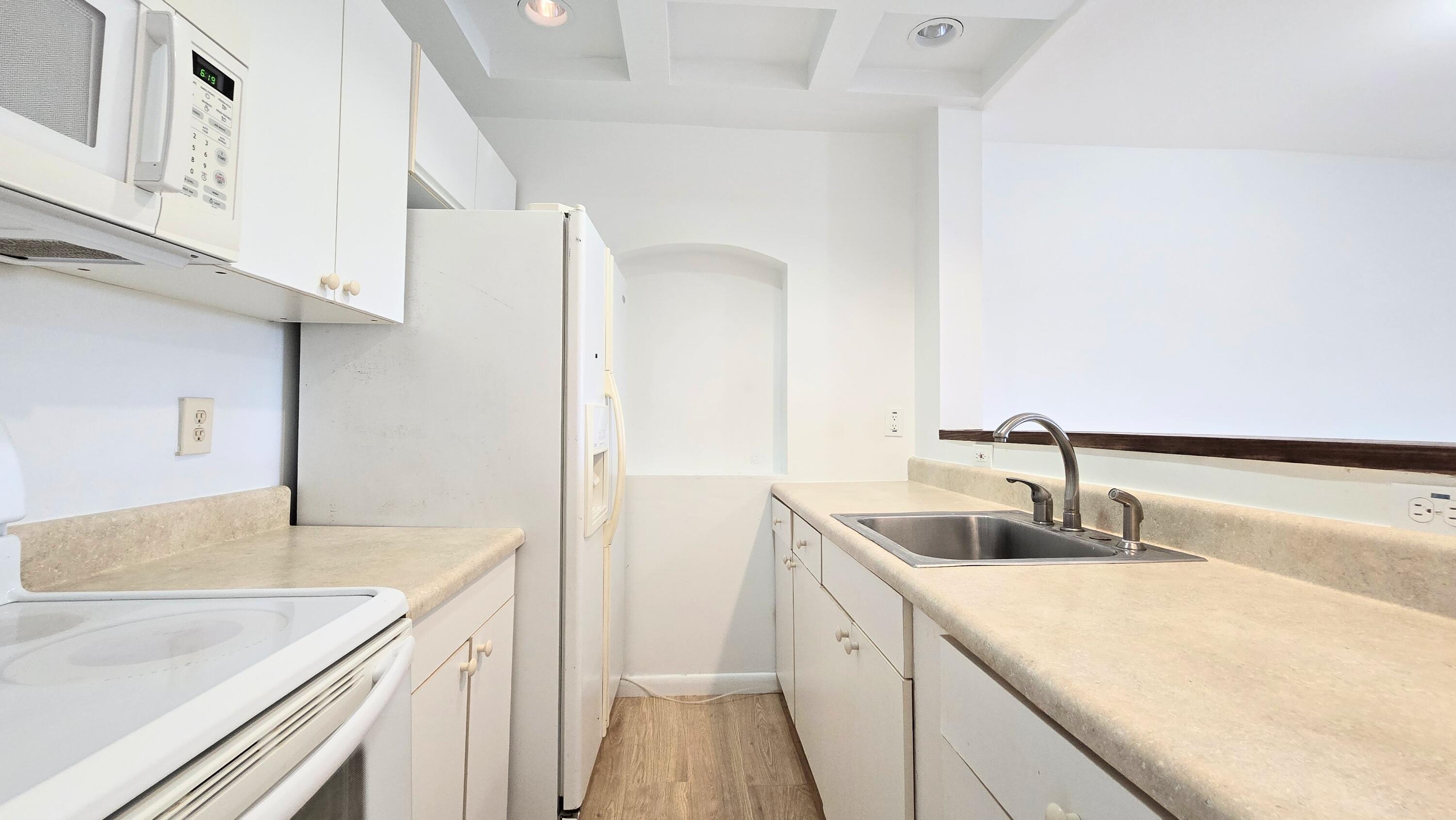 10001 W Atlantic Boulevard Unit 327 — Photo 4