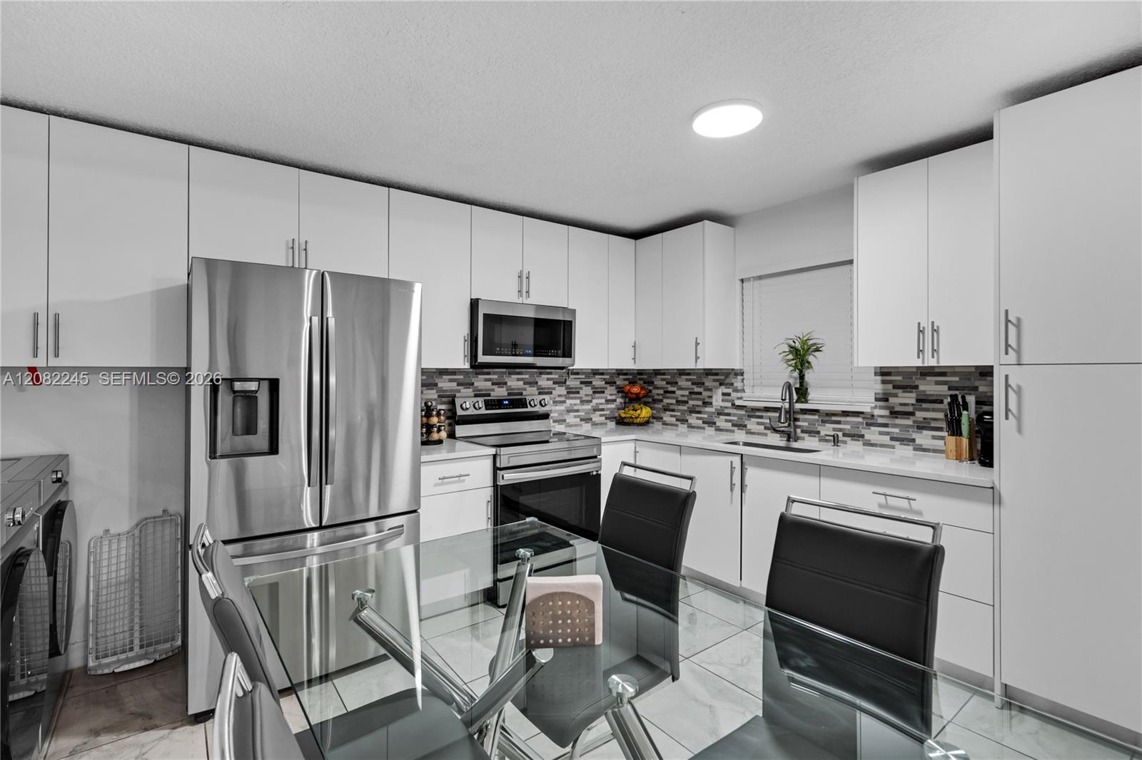 329 W 68th St # 203 — Photo 2
