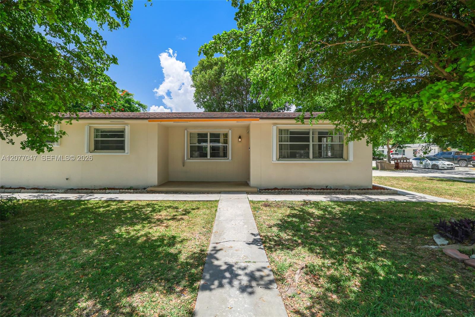 9354 Caribbean Blvd — Photo 4