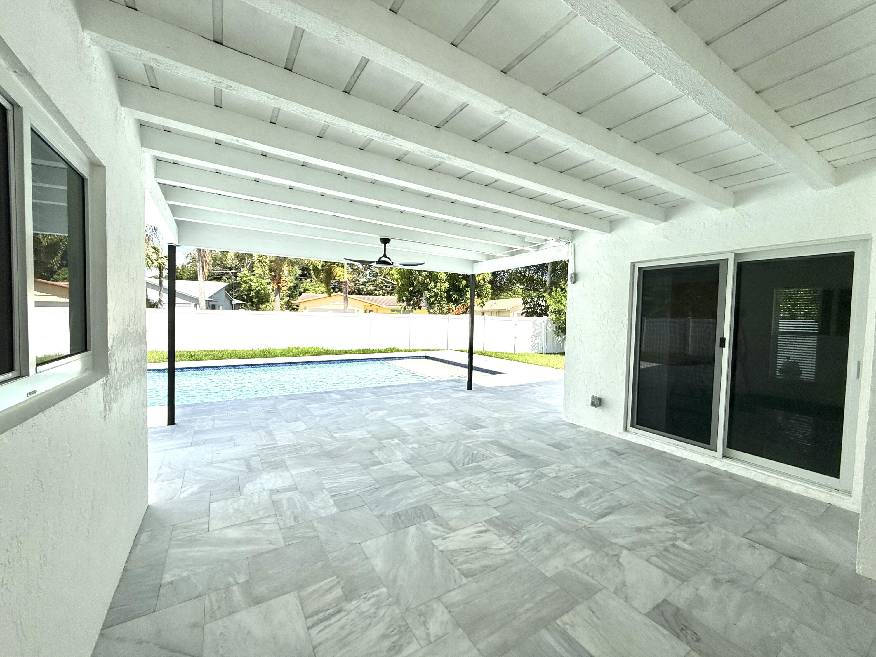 1101 NW 5TH Avenue — Photo 5