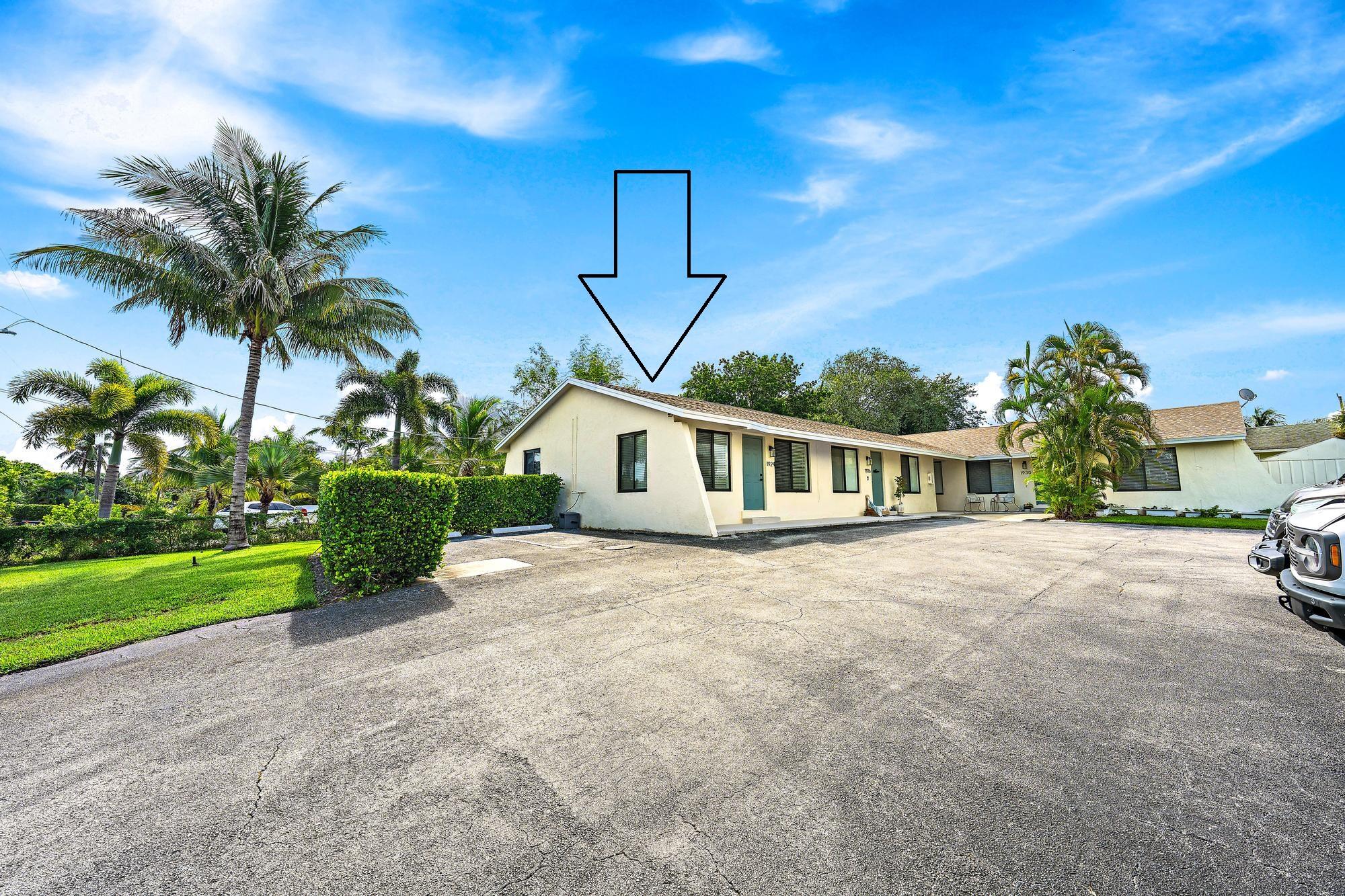 1924 Service Road, North Palm Beach FL 33408
