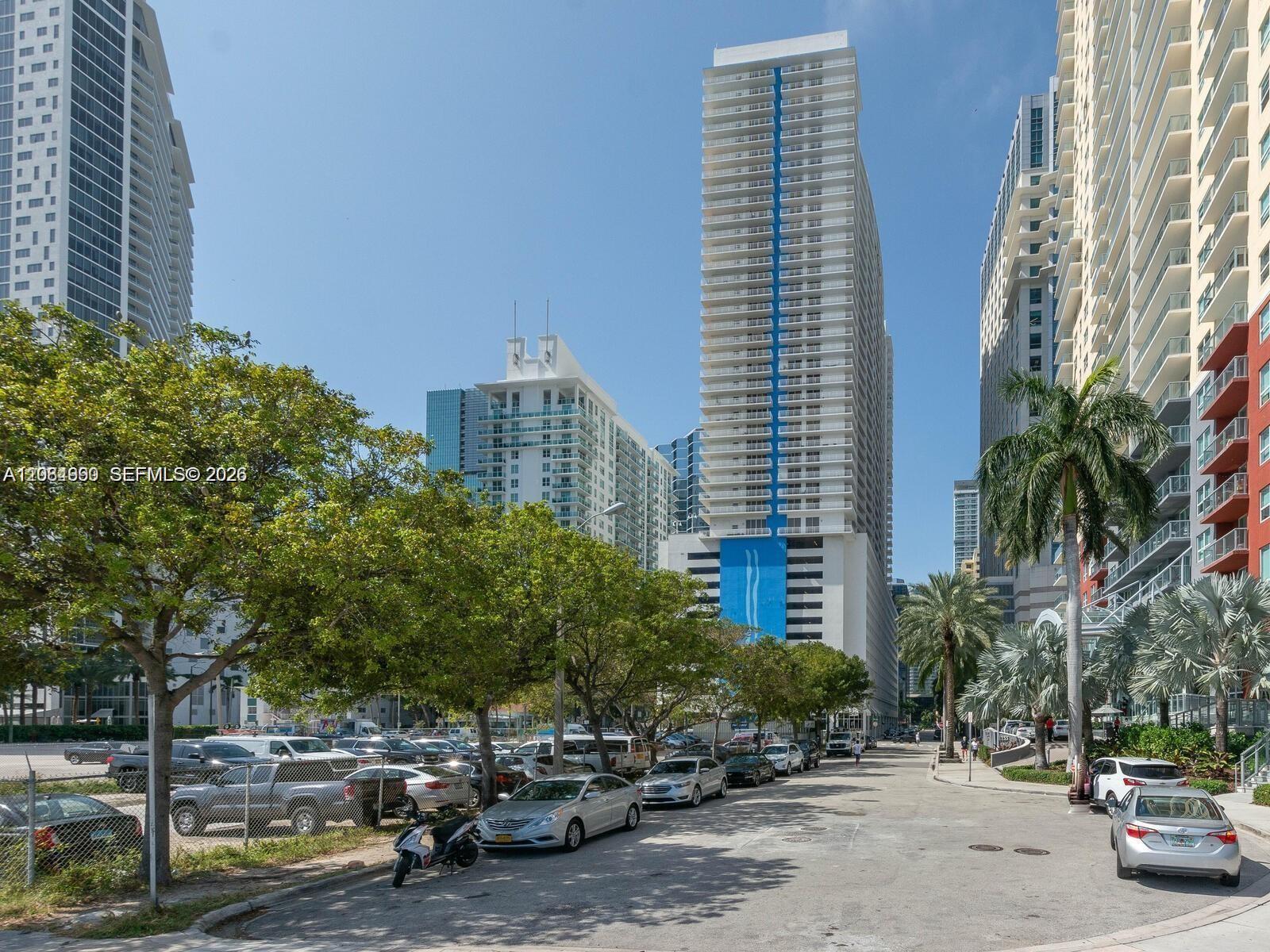 1200 Brickell Bay Dr # 3210 — Photo 3