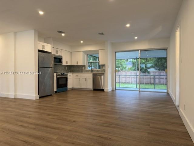 3034 Arthur St — Photo 4