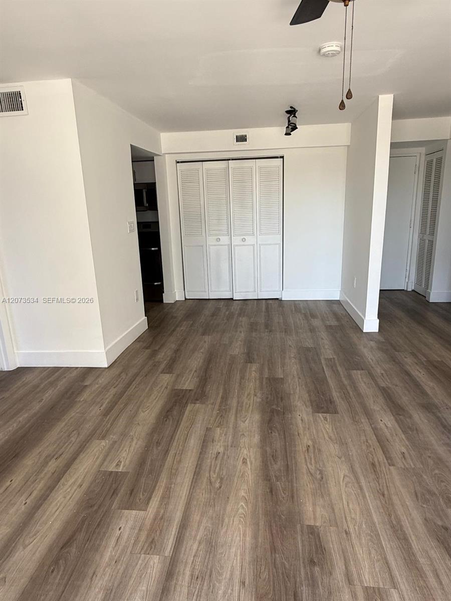 1720 NW N River Dr # 408 — Photo 5