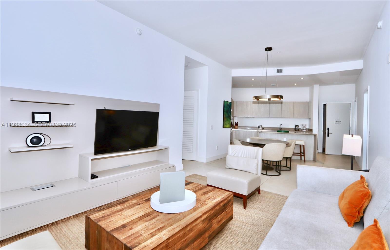 4111 S Ocean Dr — Photo 4