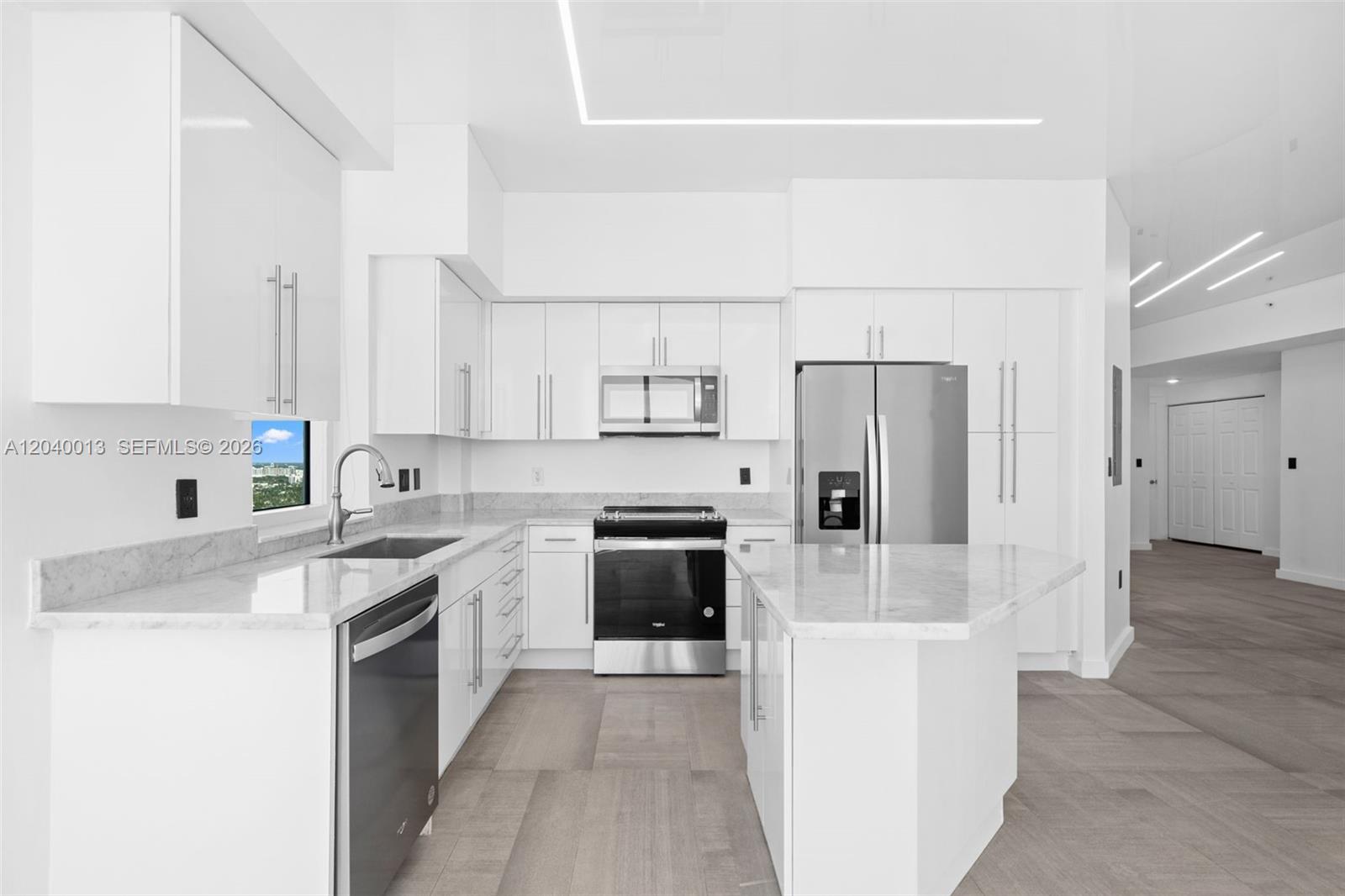 1745 E Hallandale Beach Blvd # PH05W, Hallandale Beach FL 33009