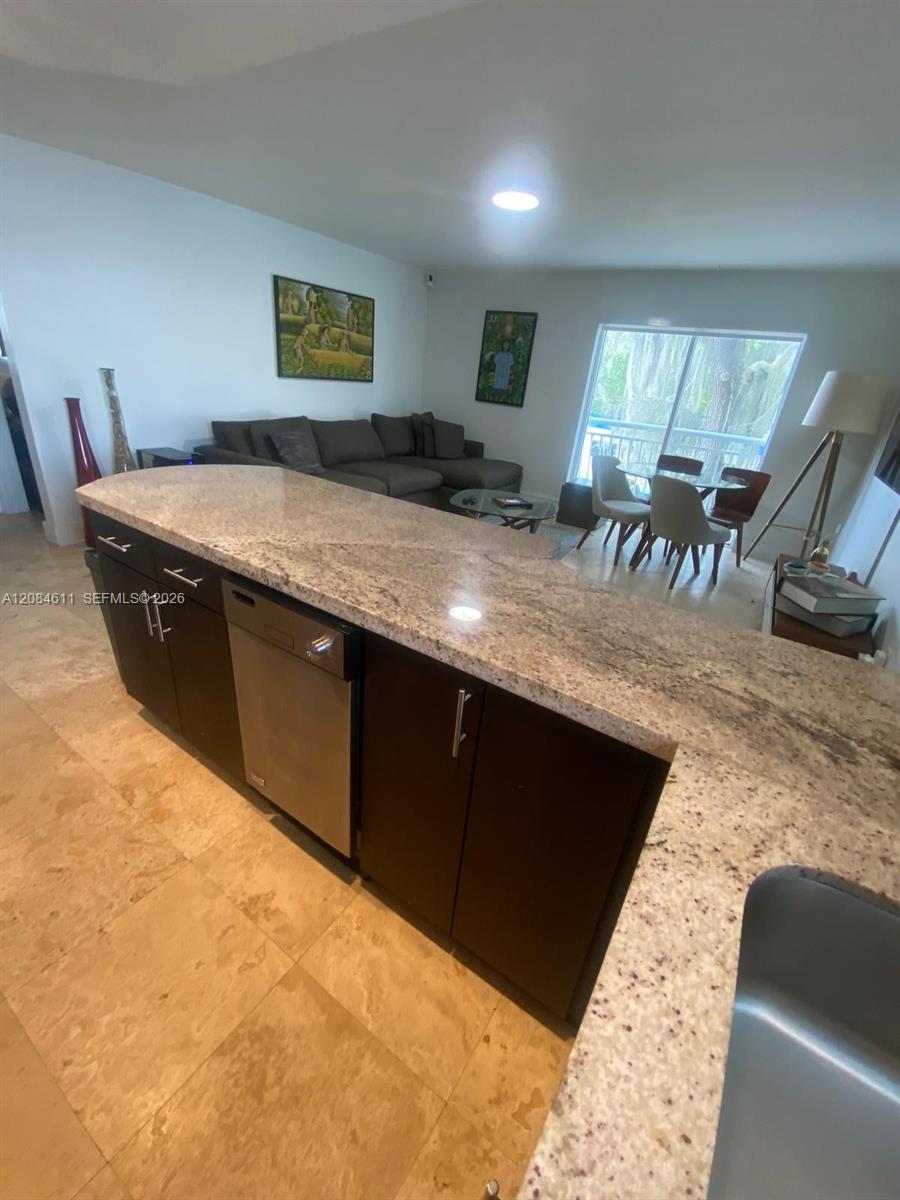 3101 SW 27th Ave # 201 — Photo 4