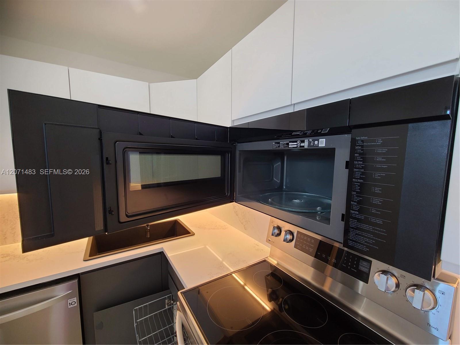 1612 Jefferson Ave # 403 View 10