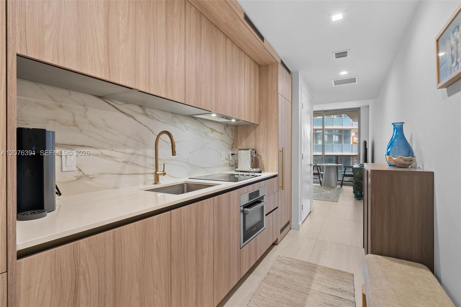 77 SE 5th St # 2805 — Photo 2