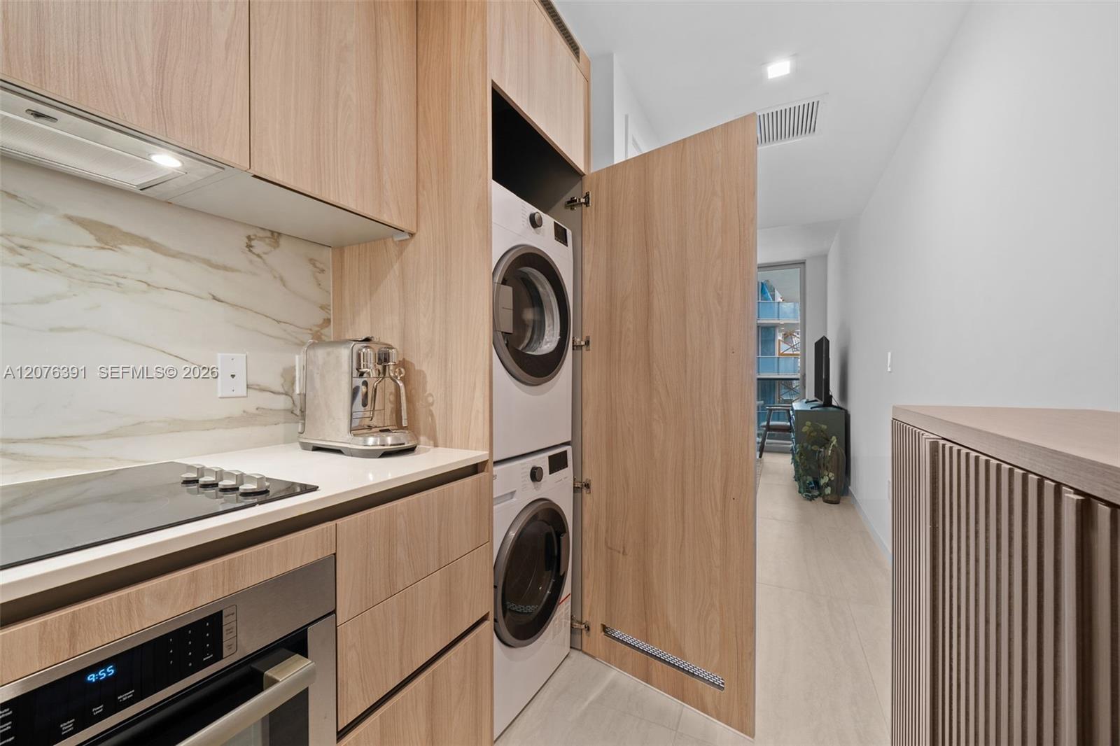 77 SE 5th St # 2805 — Photo 3