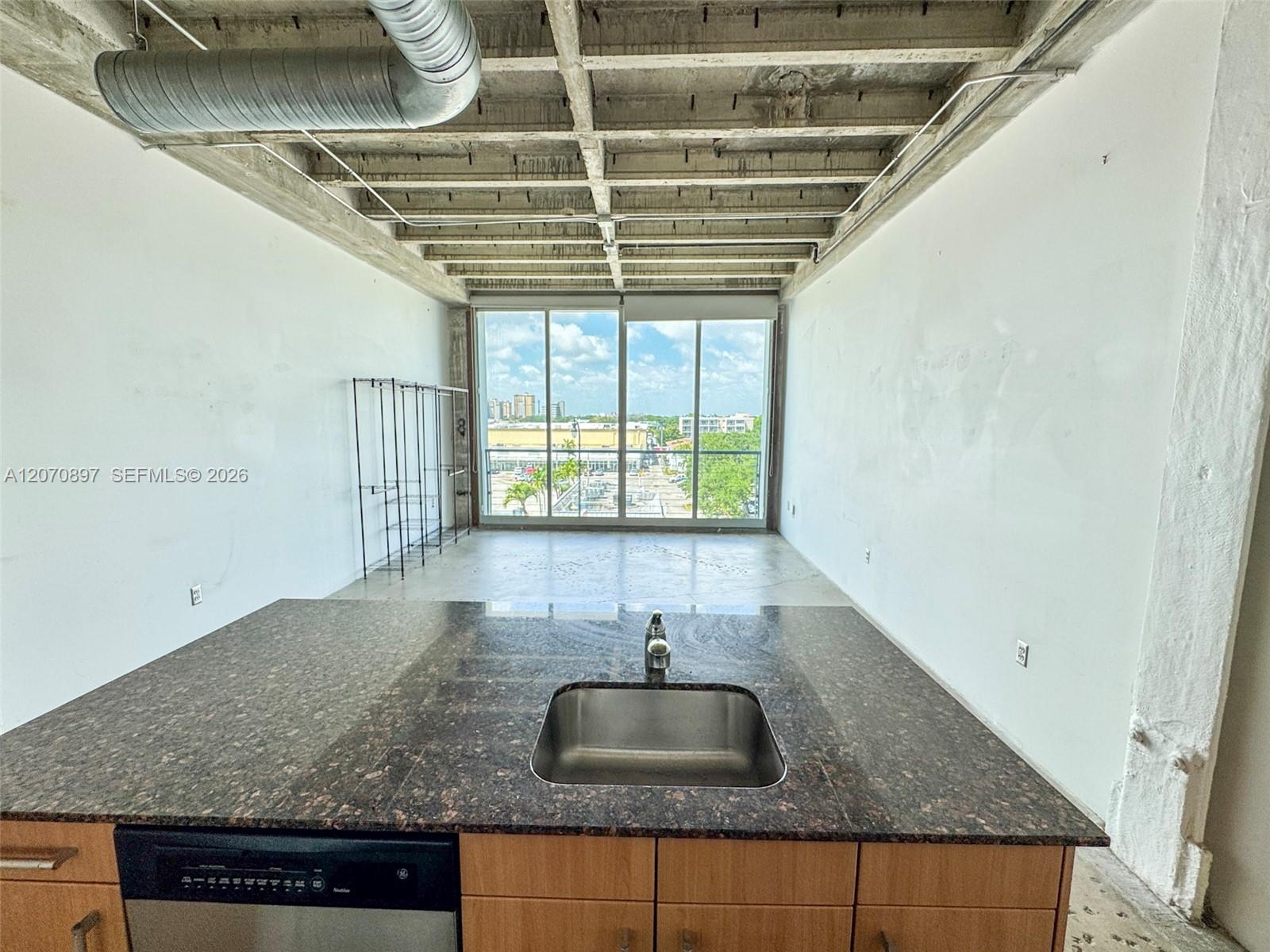 8101 Biscayne Blvd # 411 View 1
