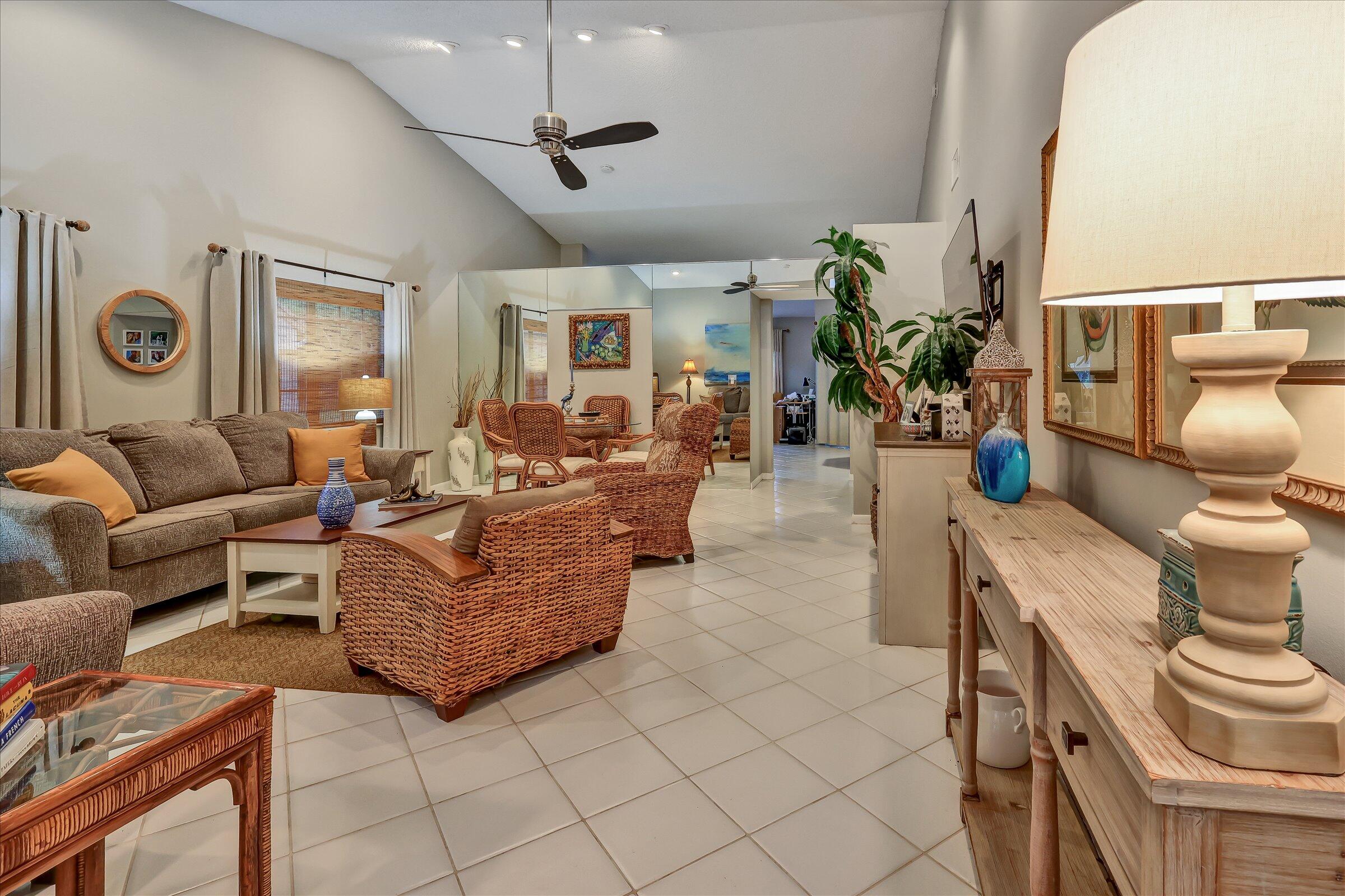 7713 SILVER LAKE Drive — Photo 5