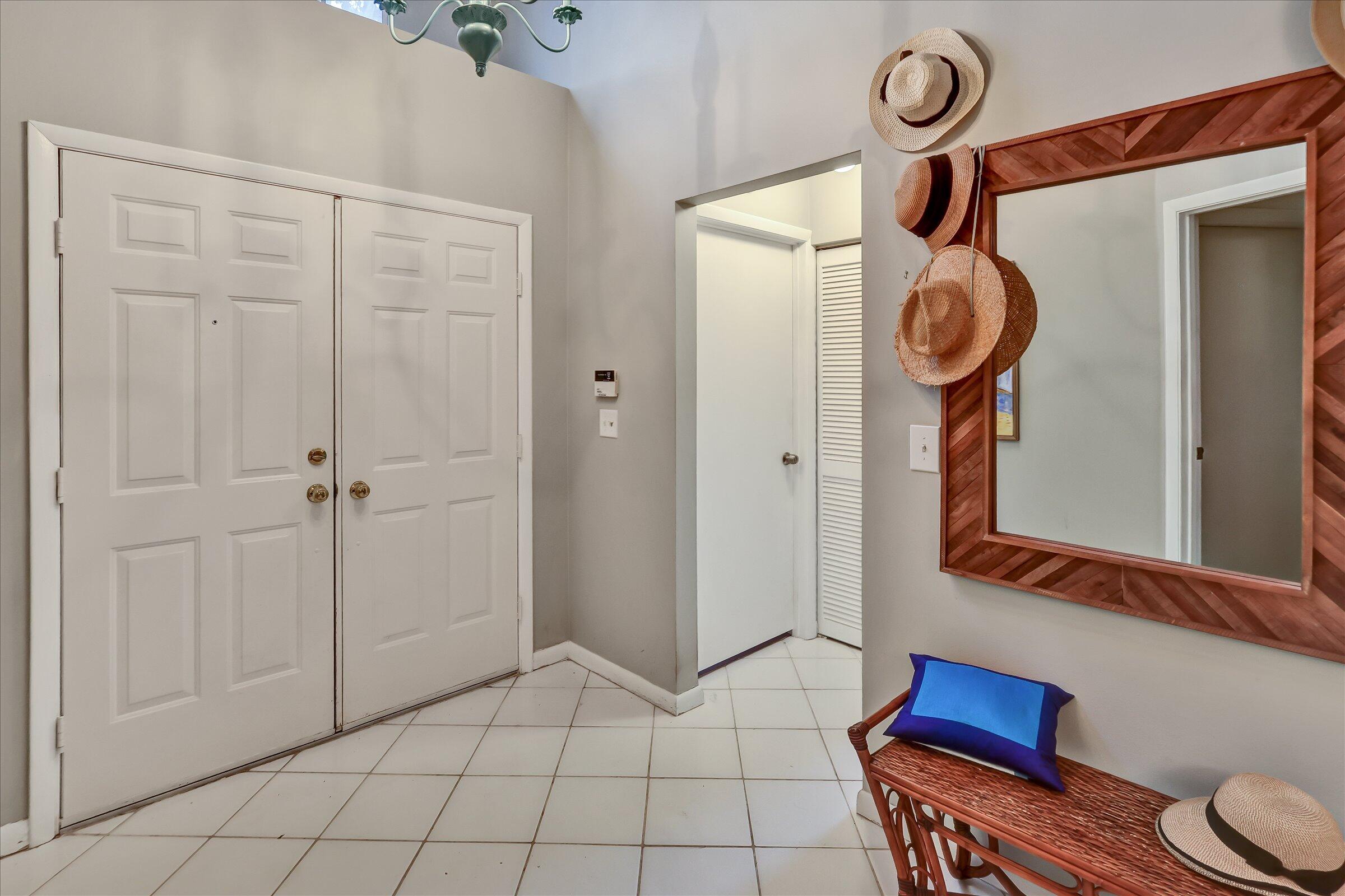 7713 SILVER LAKE Drive — Photo 4