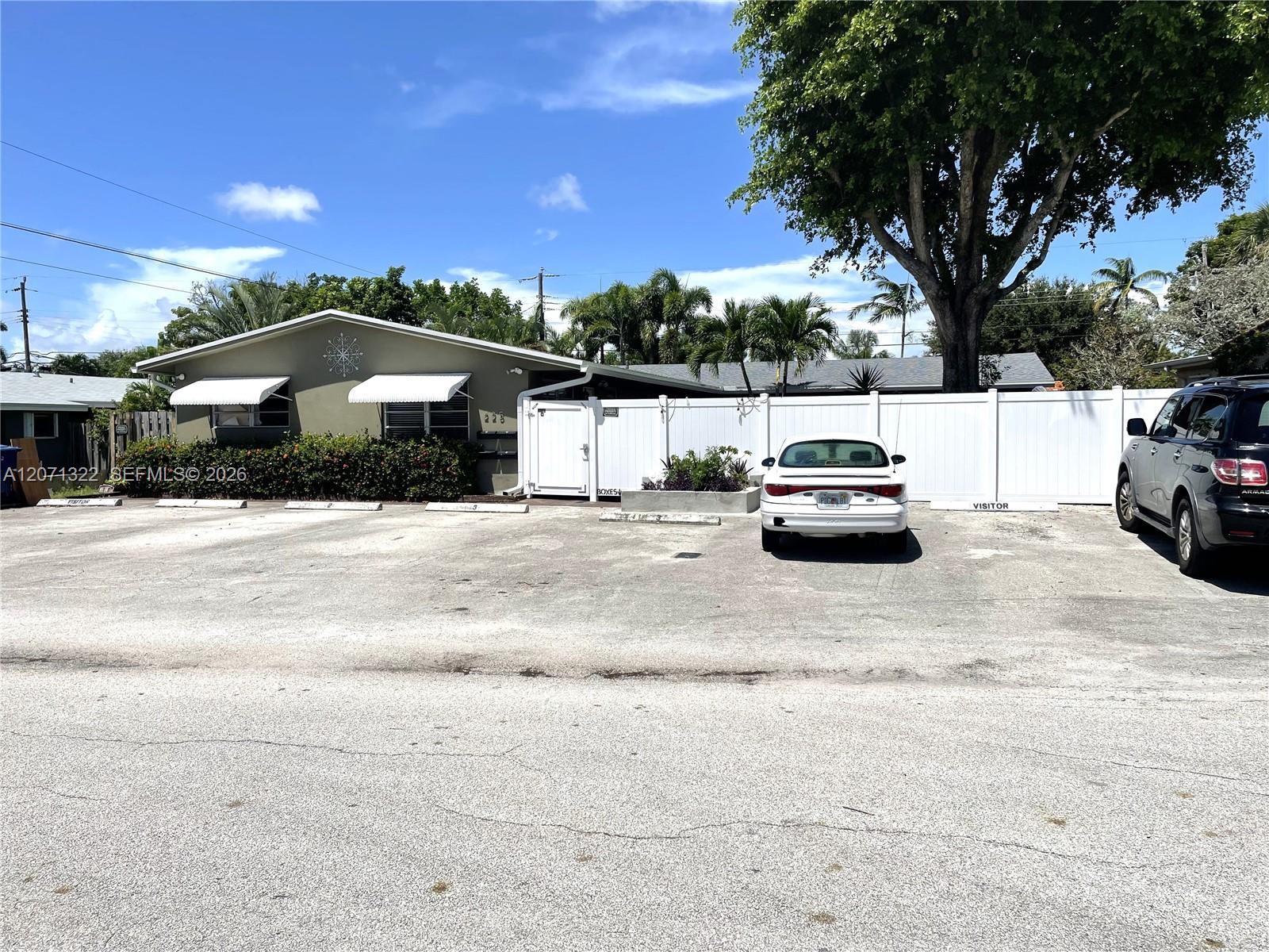 225 NW 23rd St # 1, Wilton Manors FL 33311