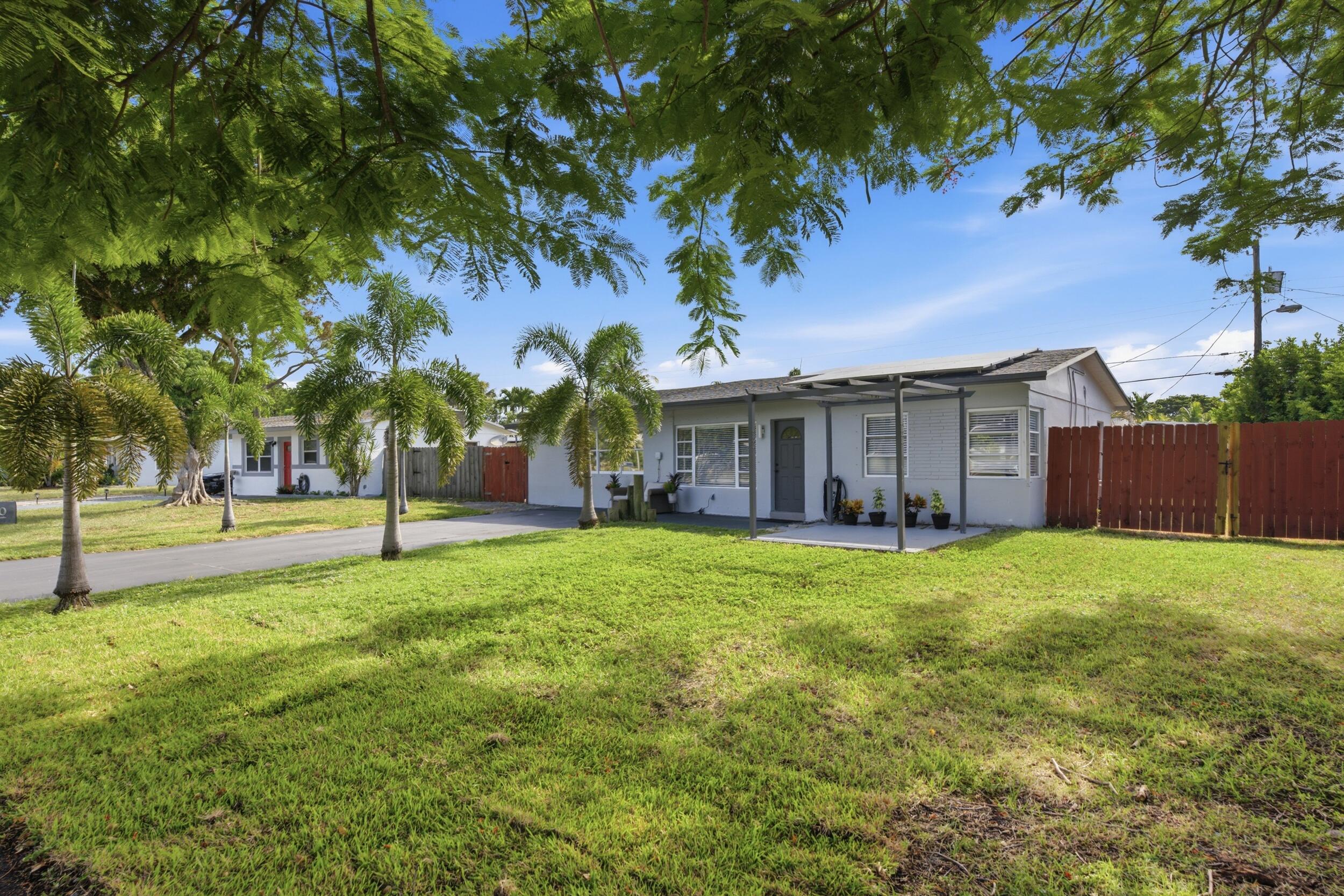 2610 NE 8th Avenue, Pompano Beach FL 33064