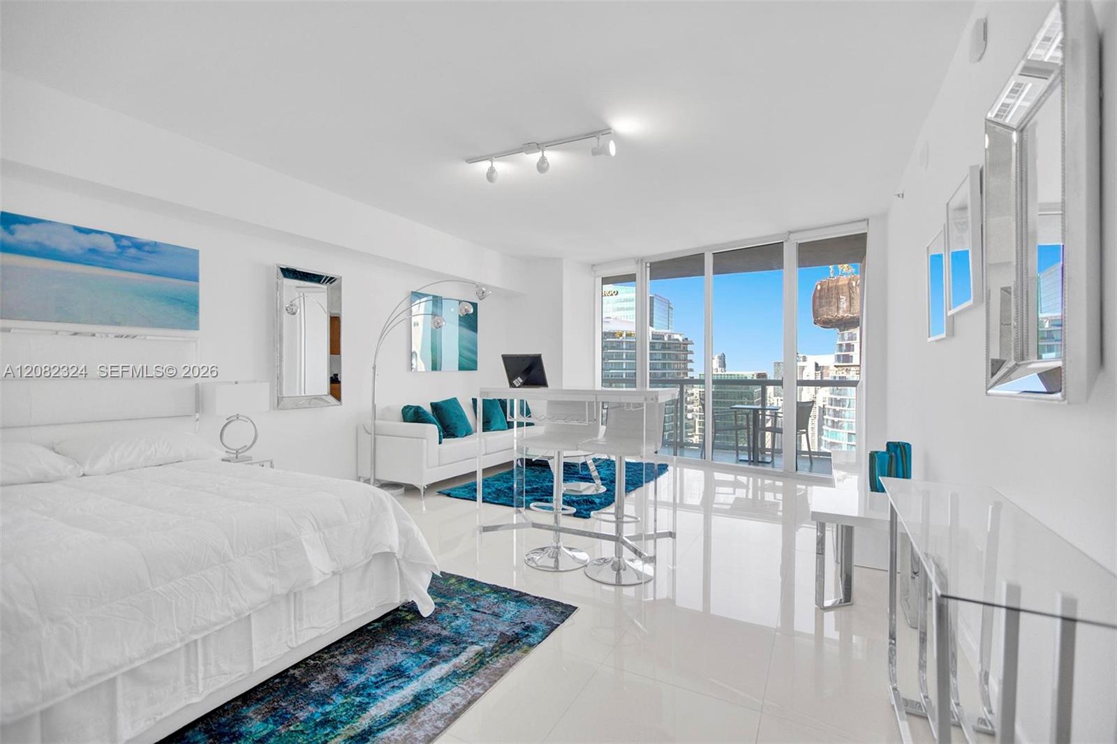 475 Brickell Ave # 5010 — Photo 2