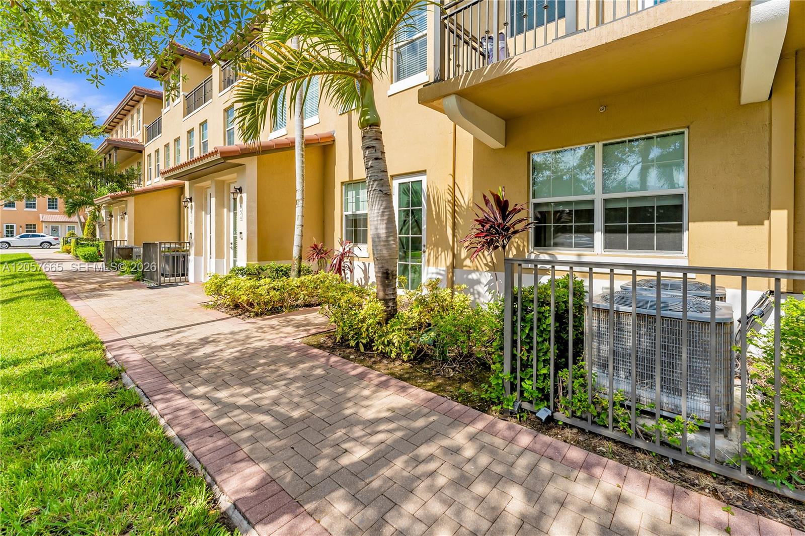 950 SW 147th Ave # 2611 — Photo 4