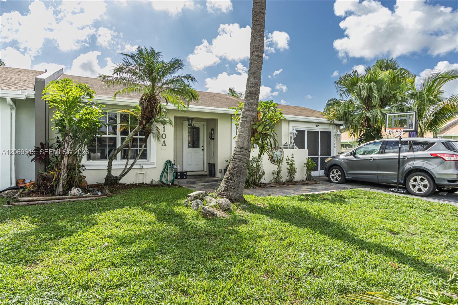 5510 S Lakewood Cir S # A, Margate FL 33063
