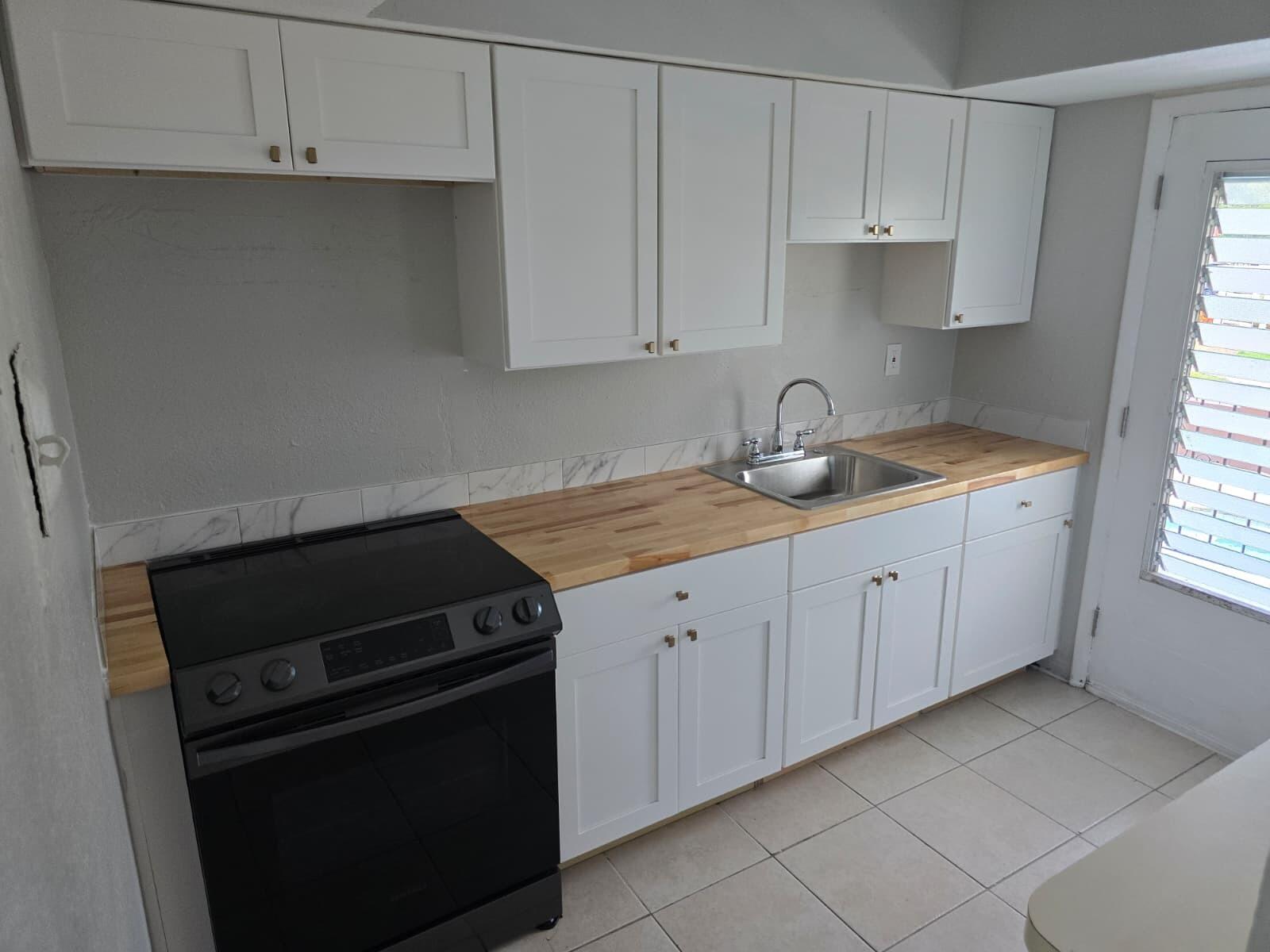 2285 NE 172ND Street # 15 — Photo 3