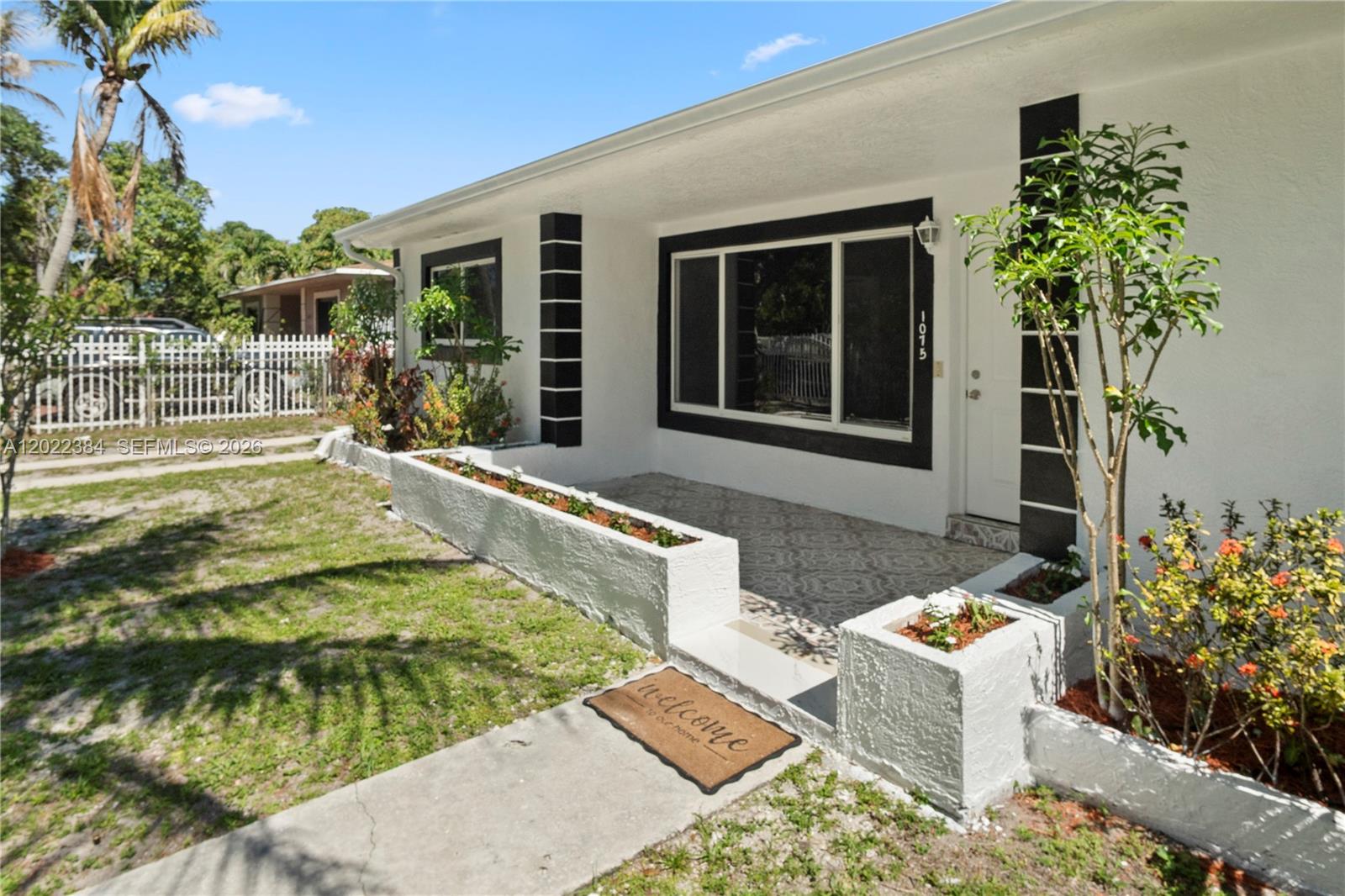 1075 NW 127th St — Photo 2
