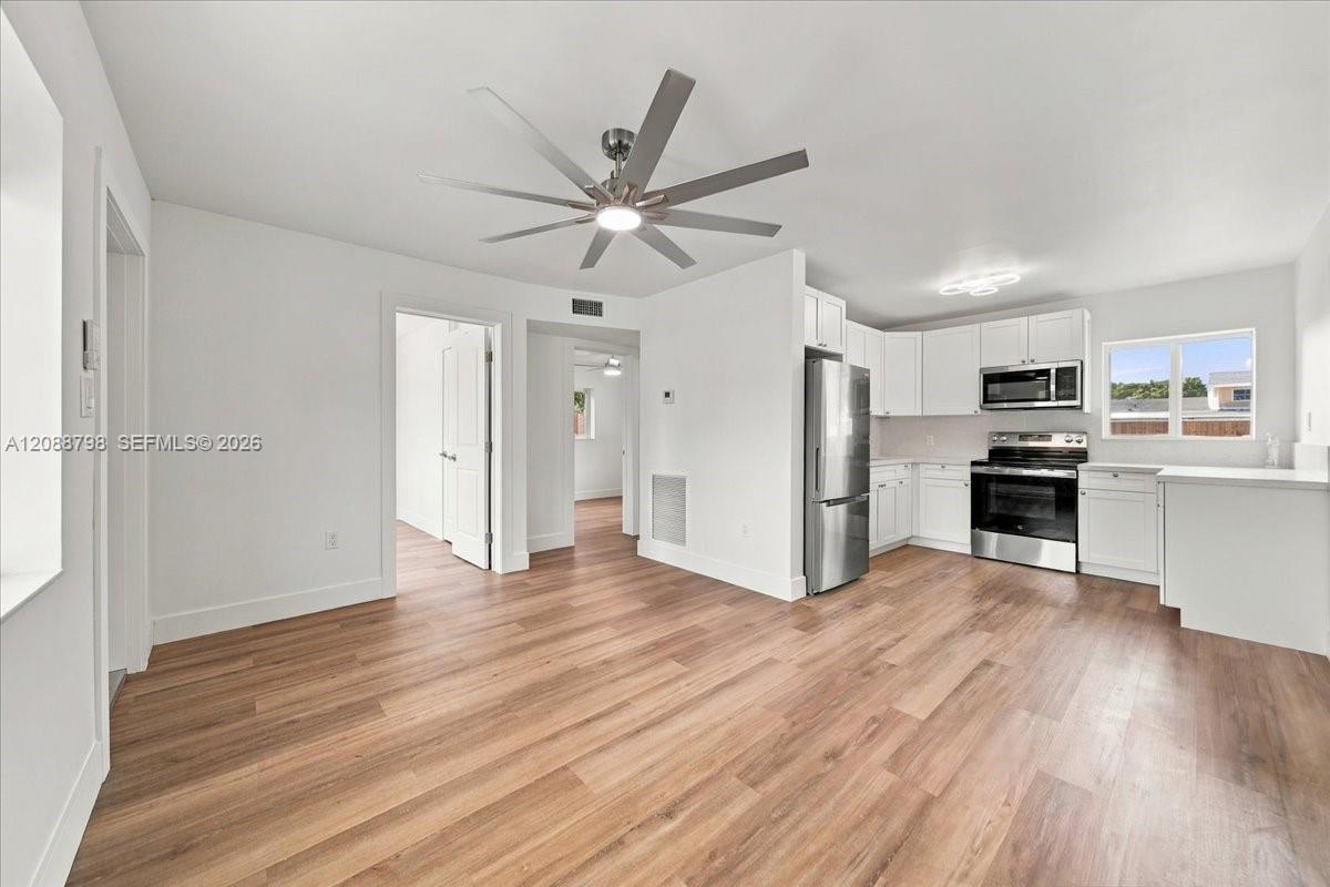 6510 SW 20th Ct — Photo 5
