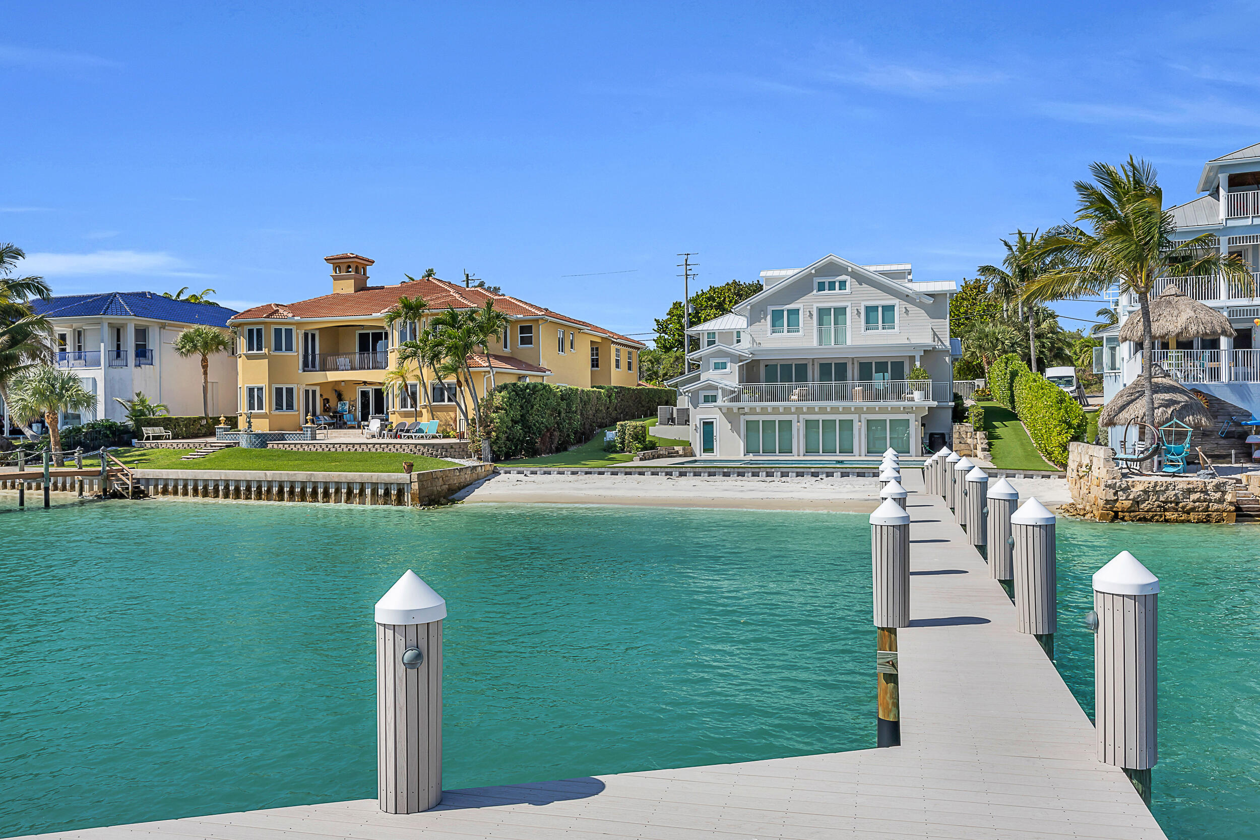18119 SE Federal Highway, Jupiter FL 33469