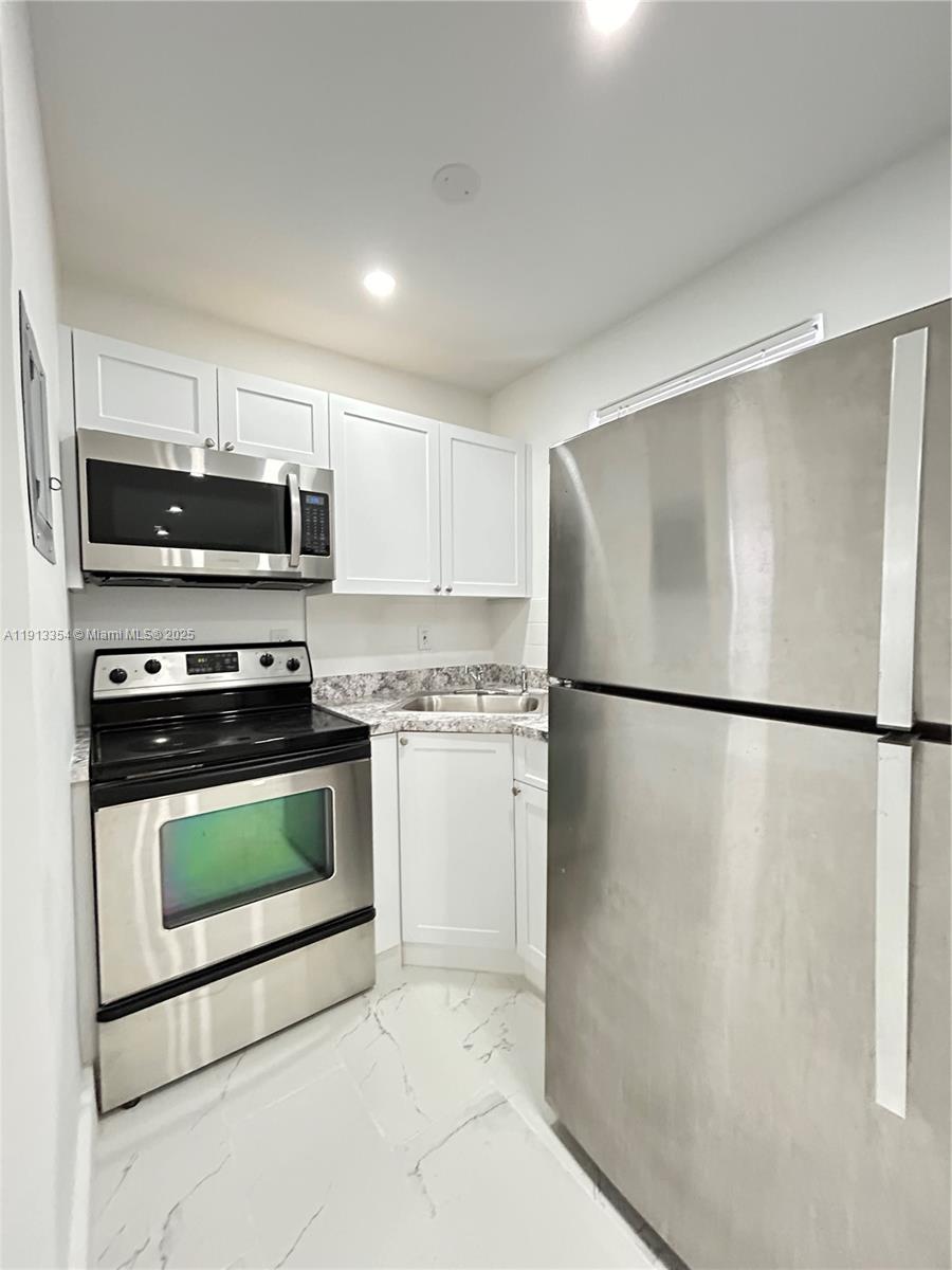 6950 NW 8th Ave # 3, Miami FL 33150
