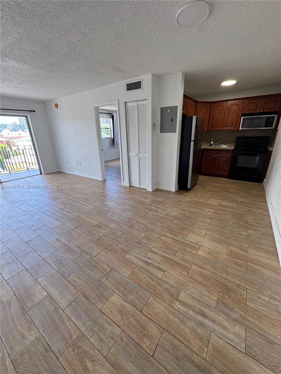 444 SW 4th St # 402 View 4