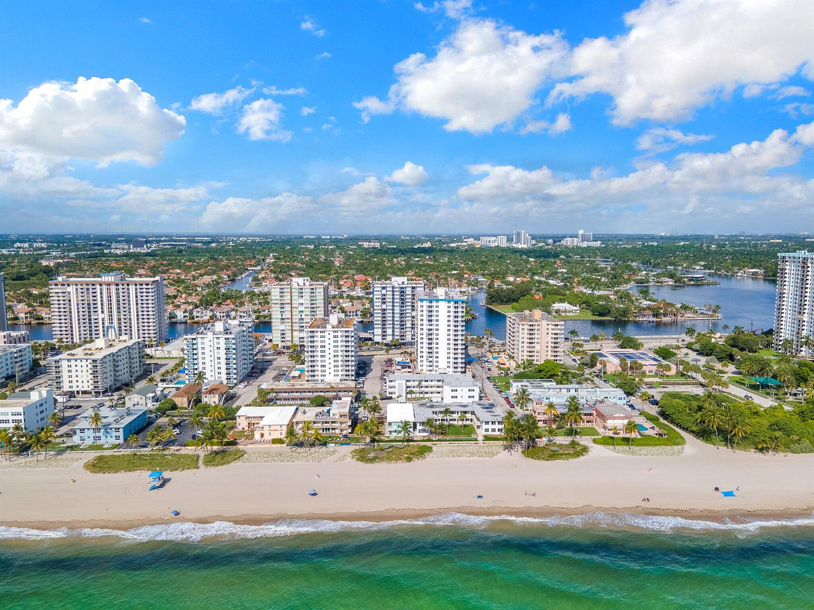 1400-S-Ocean-Dr_09_MLS