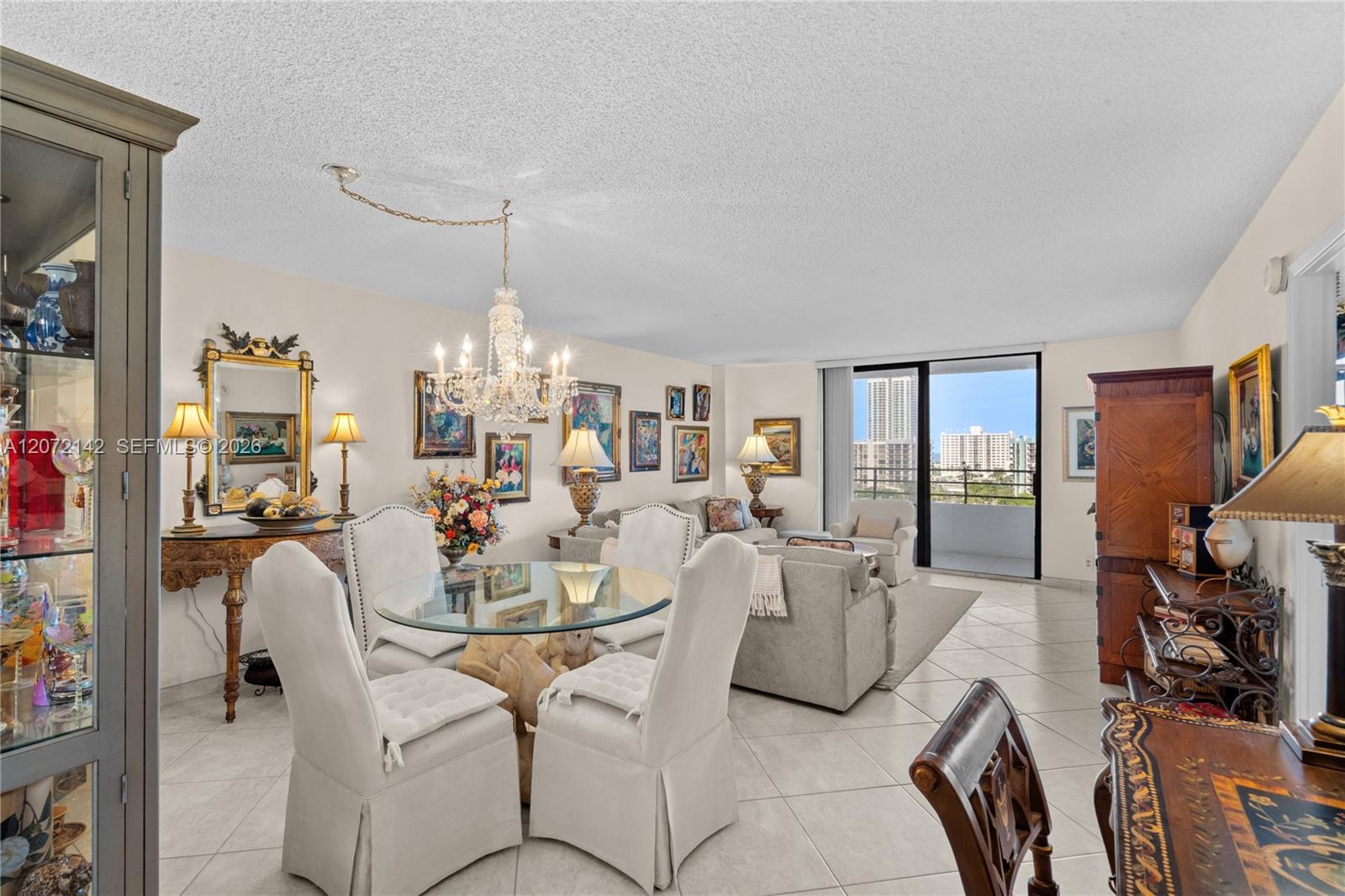 2500 Parkview Dr # 1004 — Photo 4