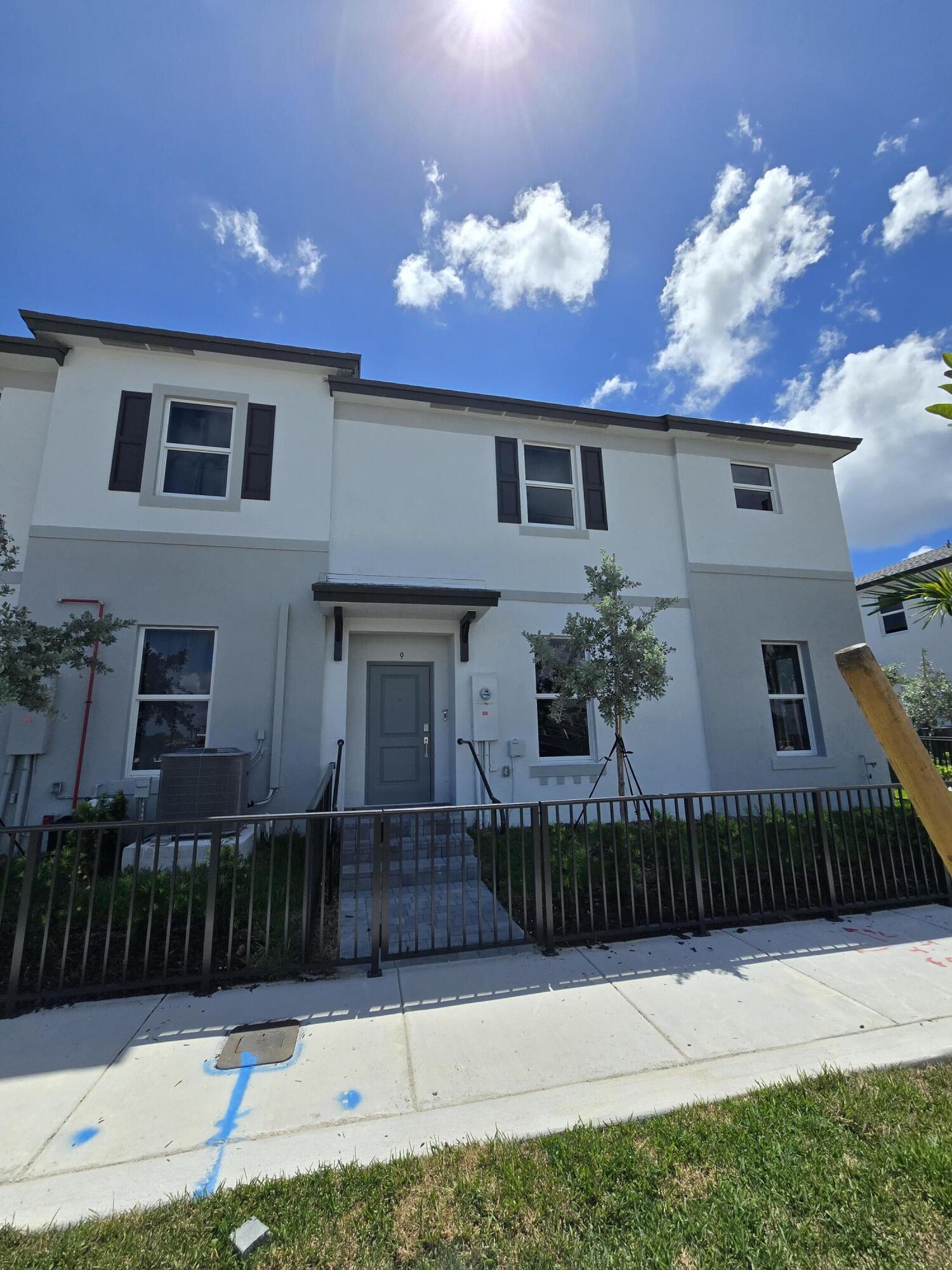 15671 SW 280th Street UNIT 9, Homestead FL 33032