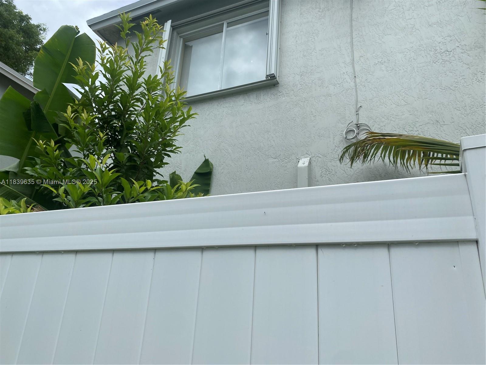6006 Plum Pl — Photo 3