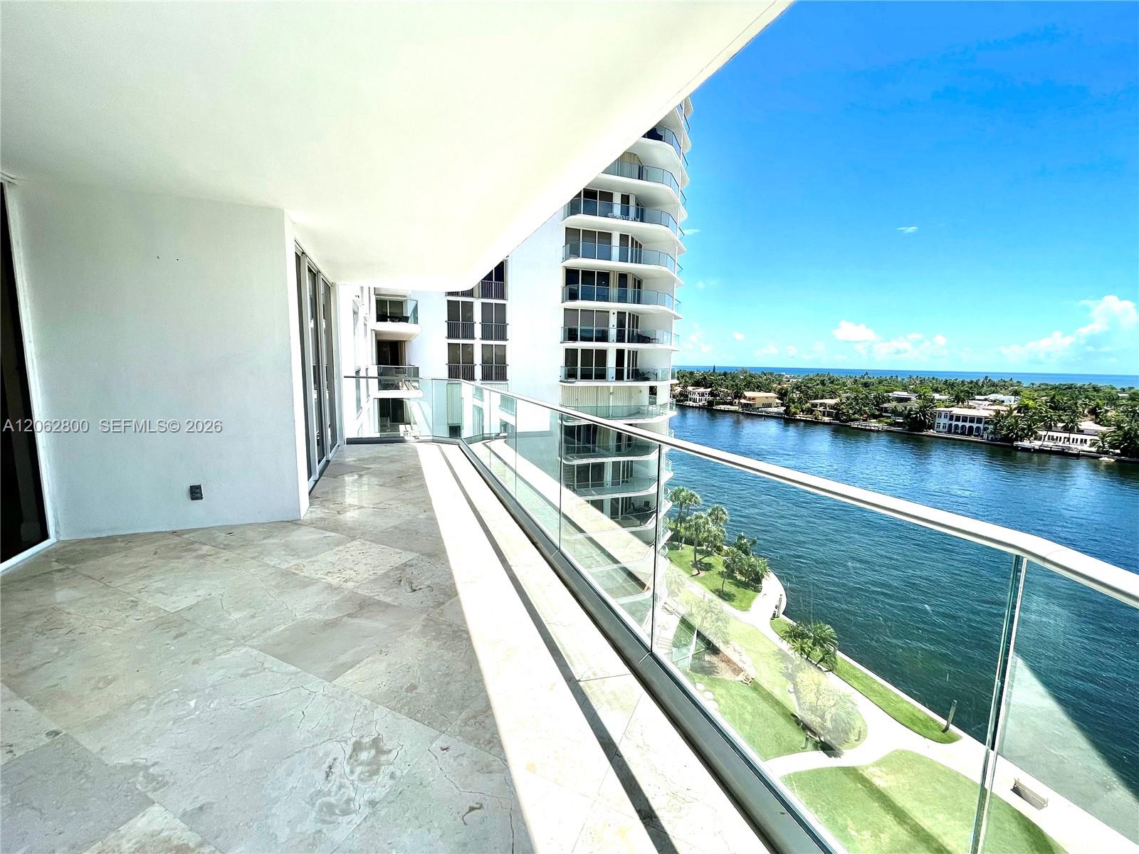 19707 Turnberry Way # 10E — Photo 3