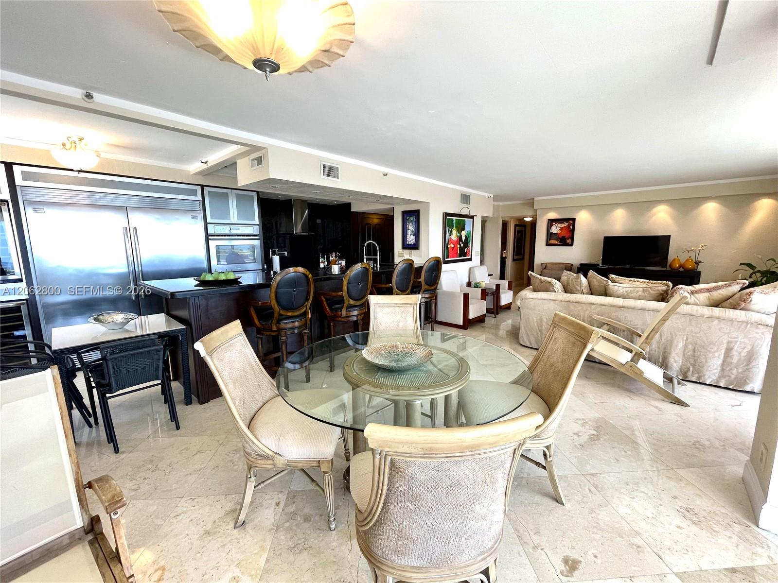 19707 Turnberry Way # 10E — Photo 4