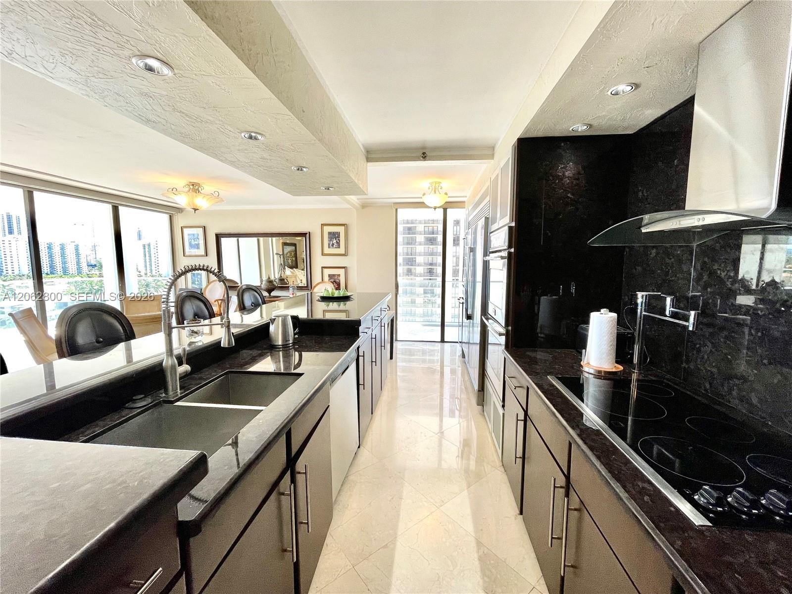19707 Turnberry Way # 10E — Photo 5