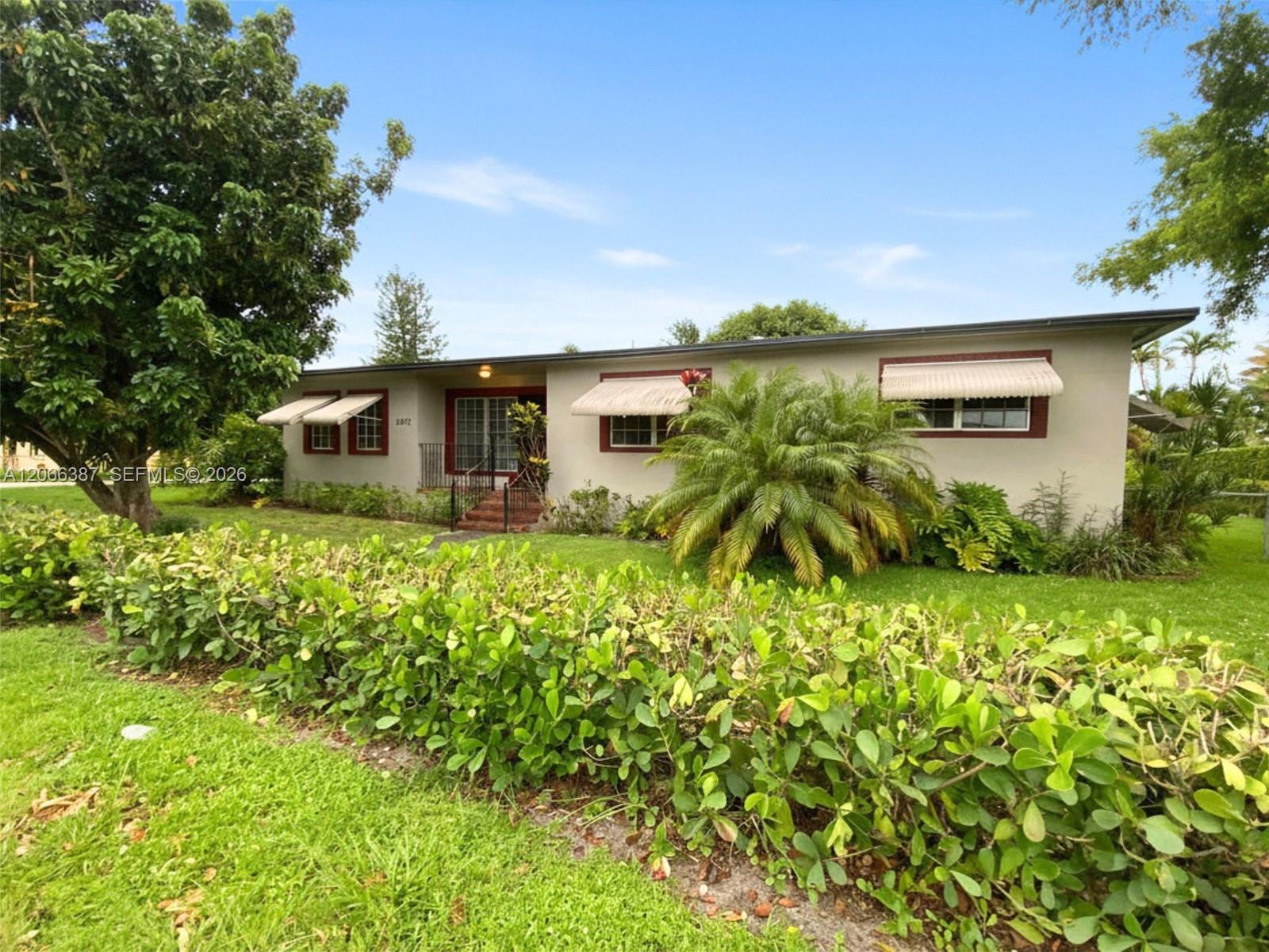 1065 NE 107th St, Miami FL 33161