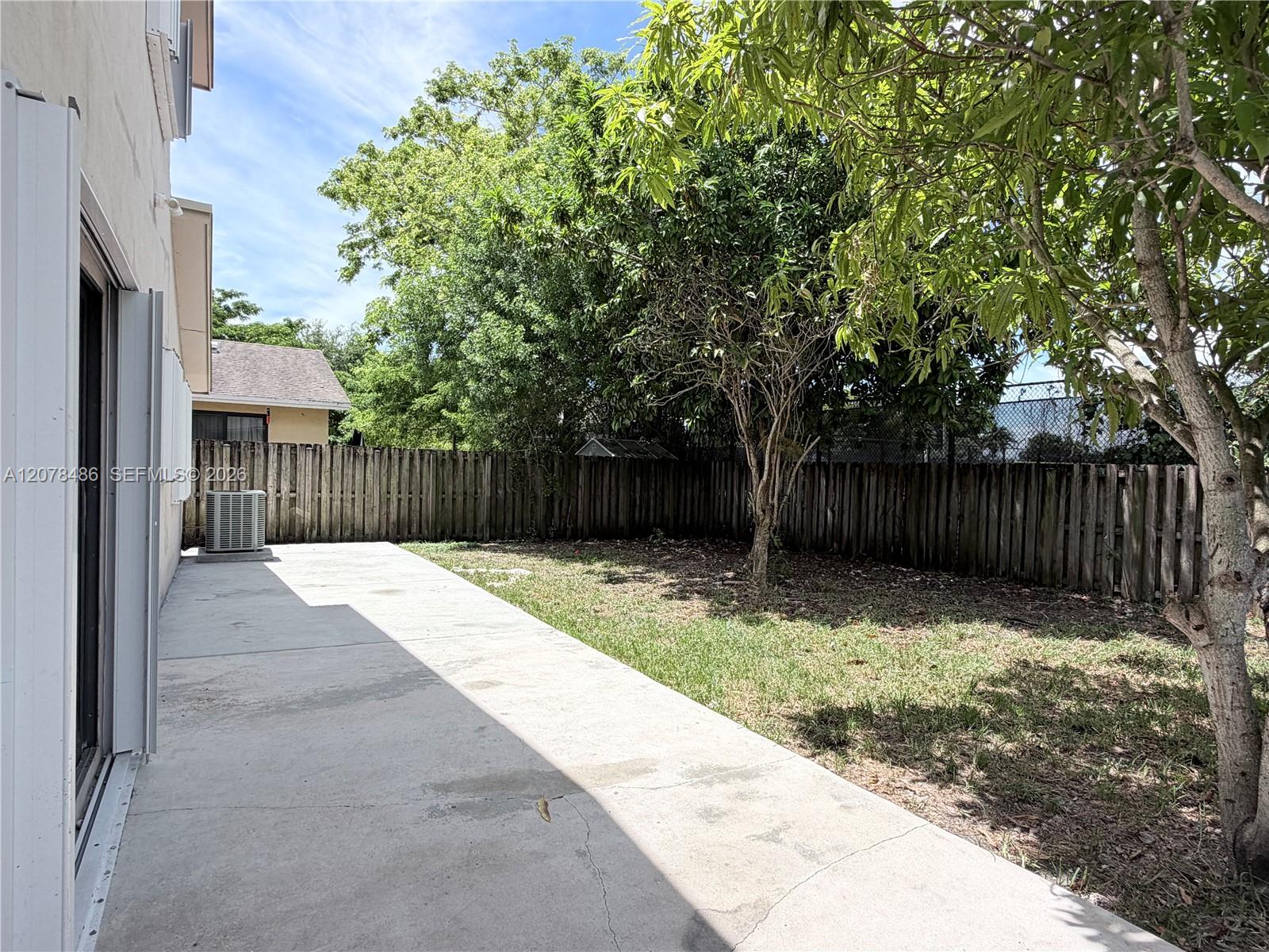 20110 SW 88th Ct # 20112 — Photo 3