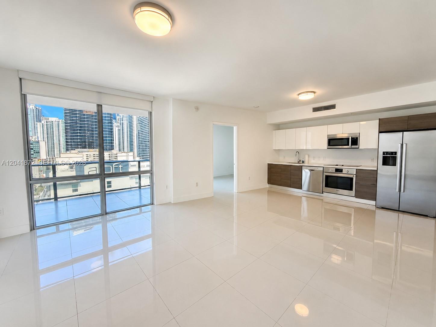 1010 SW 2nd Ave # 1504, Miami FL 33130