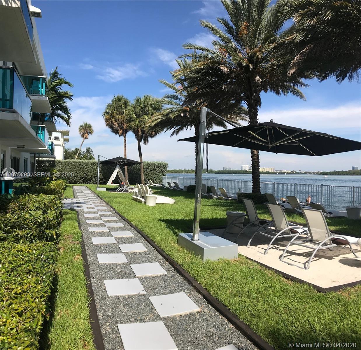 290 Bal Bay Dr # 104 — Photo 5