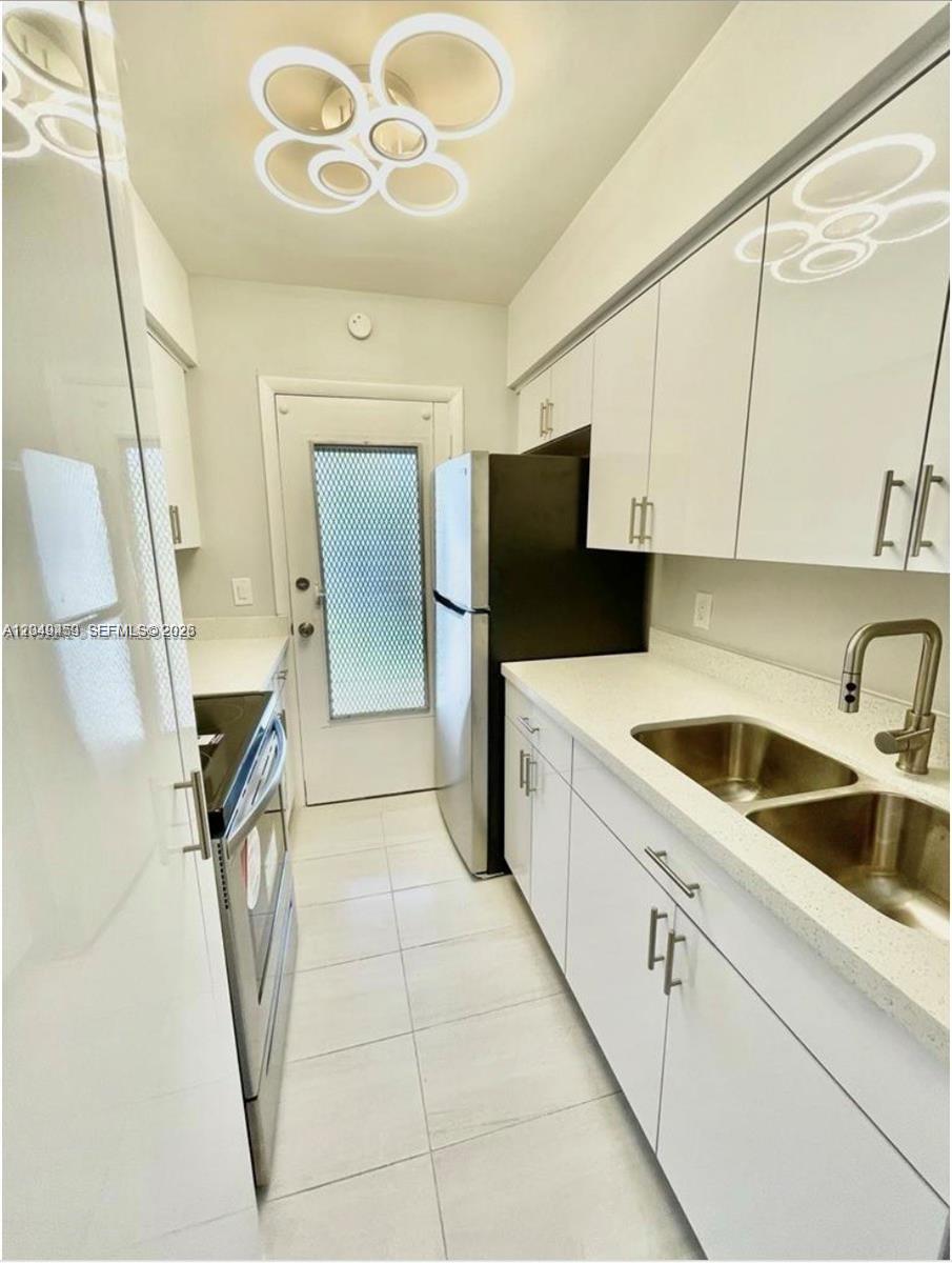 1431 S 14th Ave # 208, Hollywood FL 33020