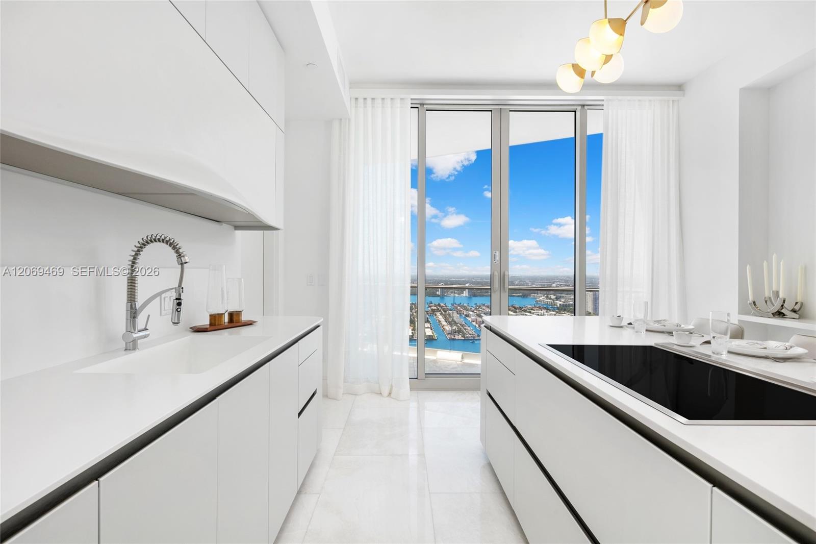 16901 Collins Ave # 5305 View 11
