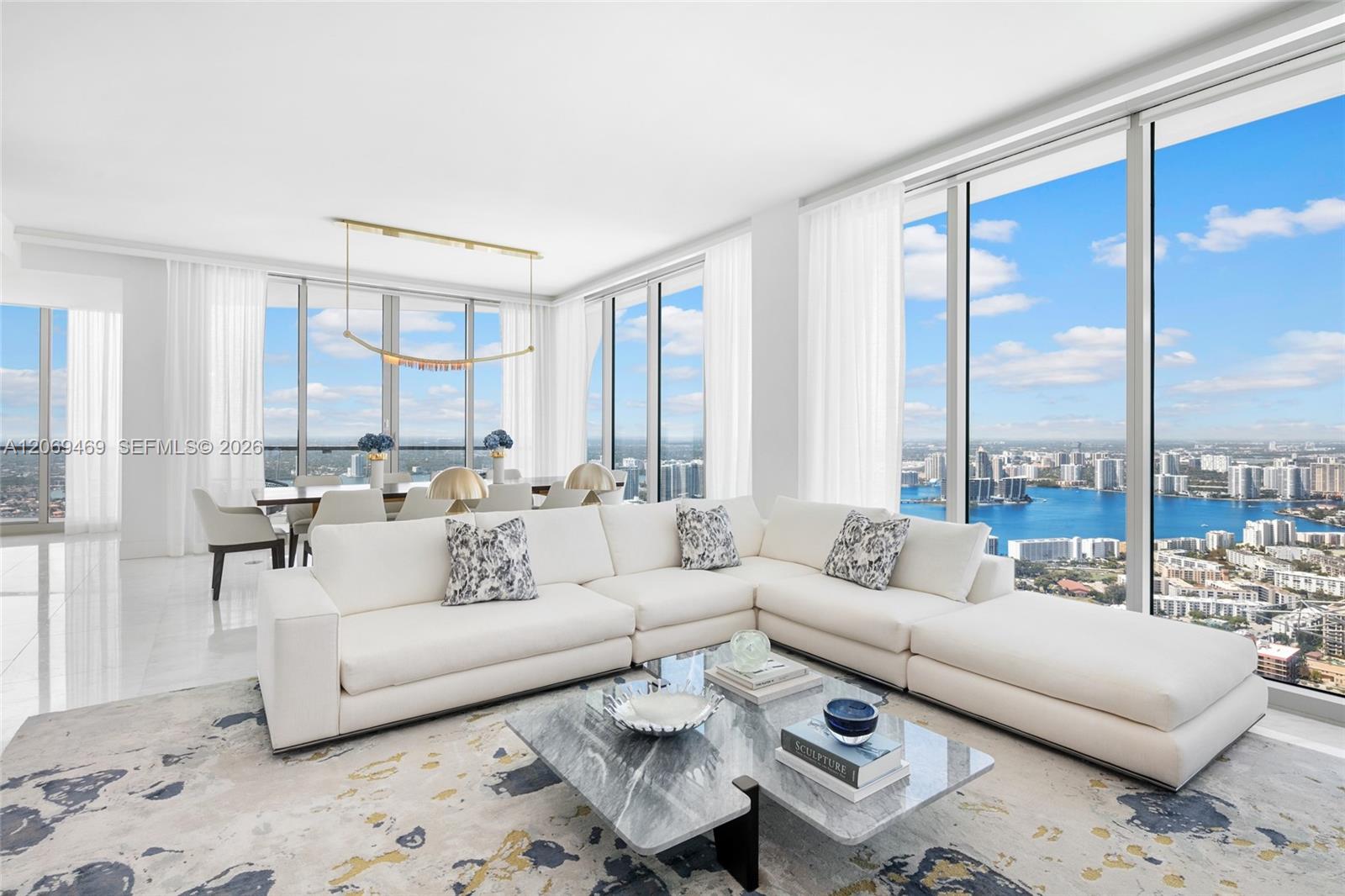 16901 Collins Ave # 5305 View 3